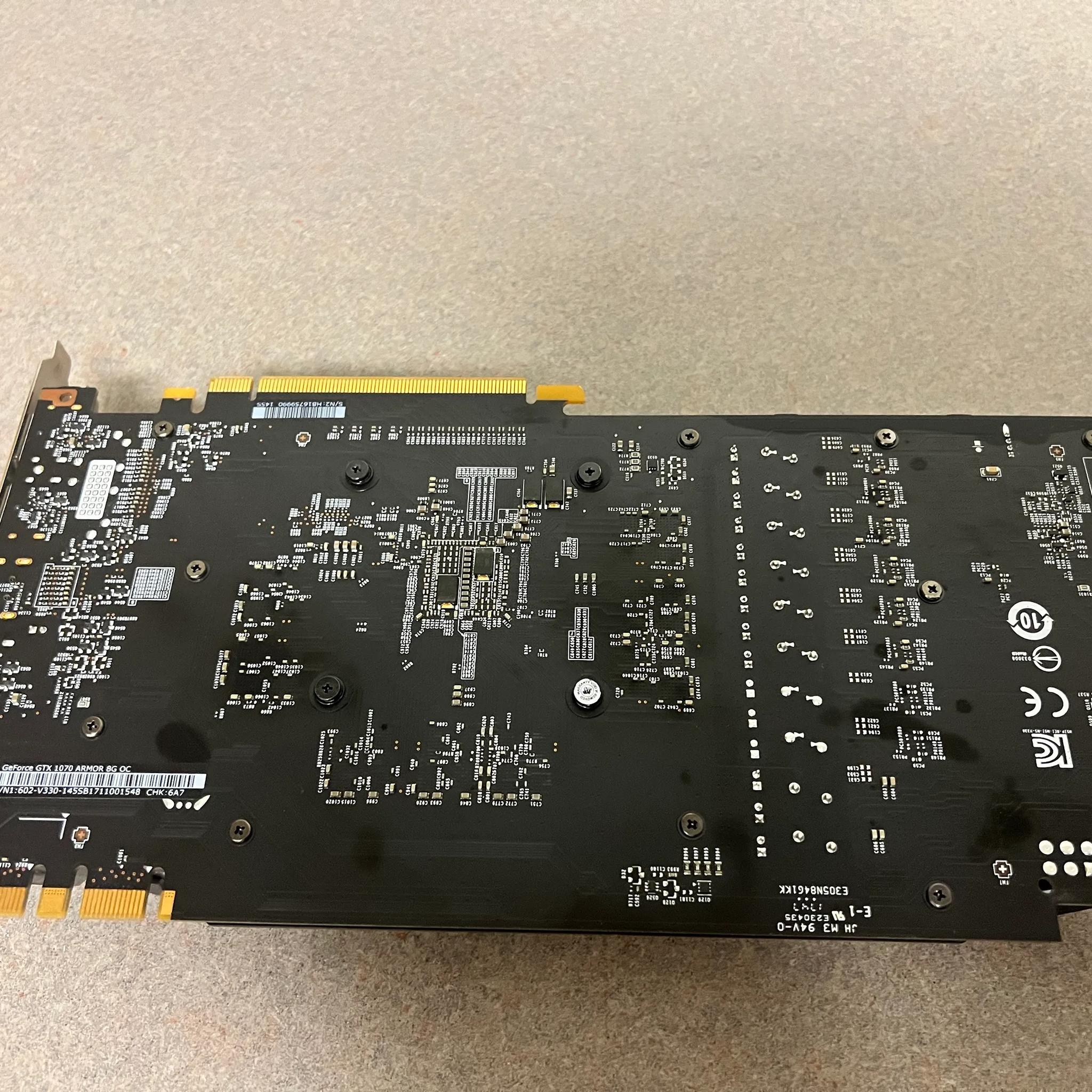 MSI GeForce GTX 1070 ARMOR 8G OC