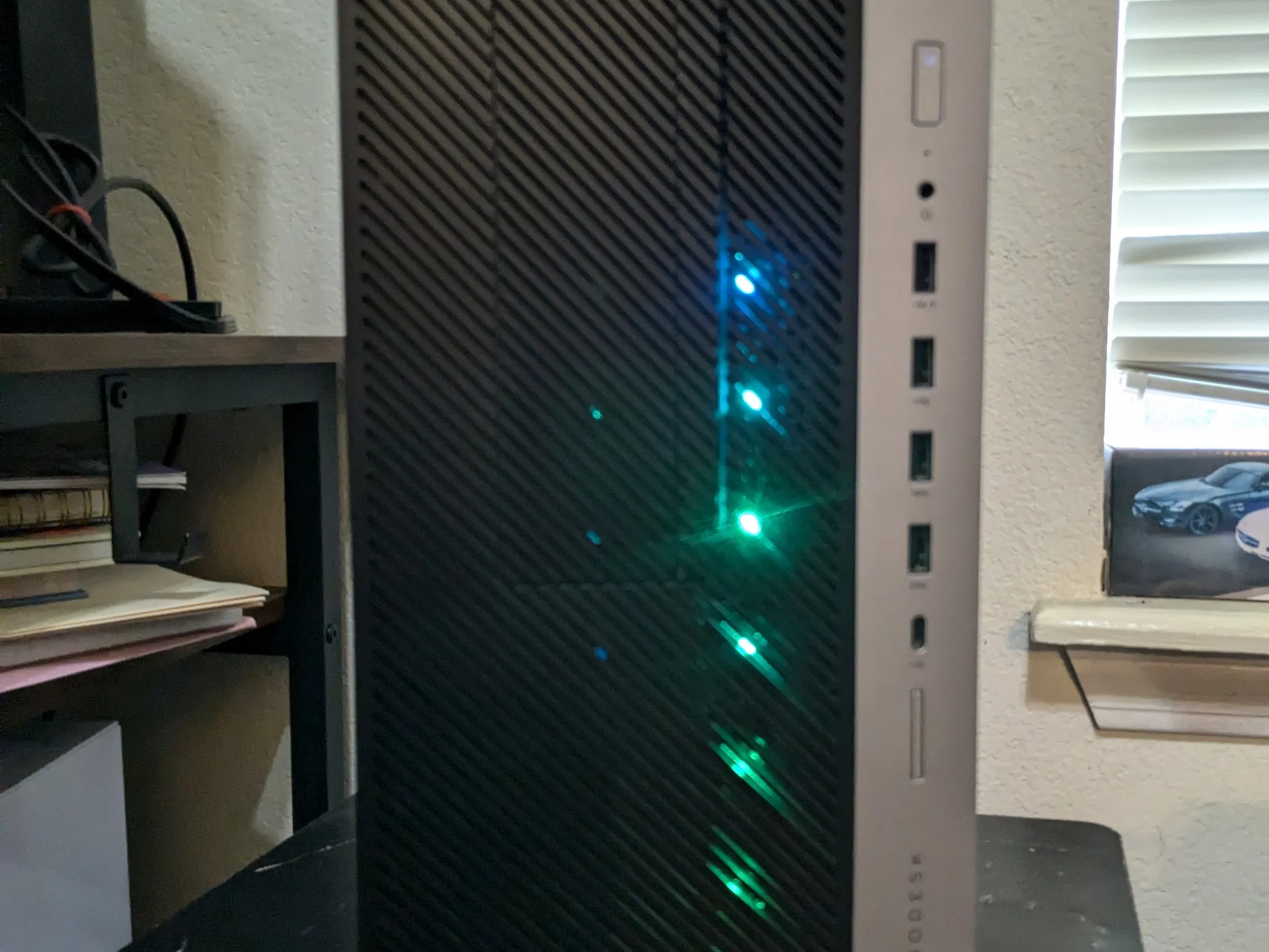 FREE SHIP ~ Intel Dual Core, 12GB RAM, AMD 4GB GPU, 256GB SSD + 1TB HDD, Wifi, aRGB, Win11