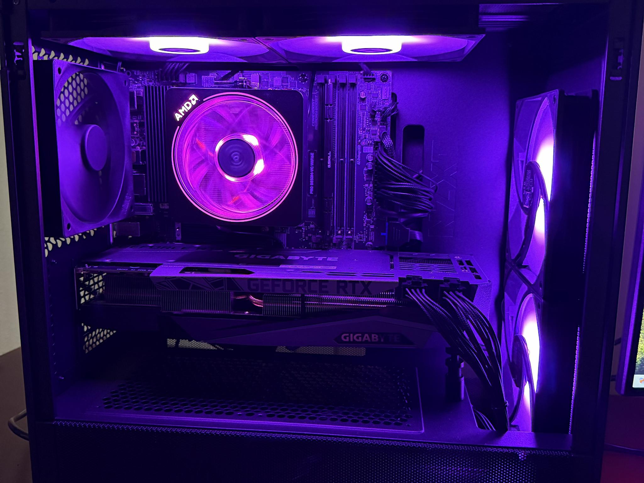 "Eternal Dragon" Ryzen 5 7500X3D, RTX 3080 12GB, 16GB DDR5-6000, 1TB Gen4 NVMe