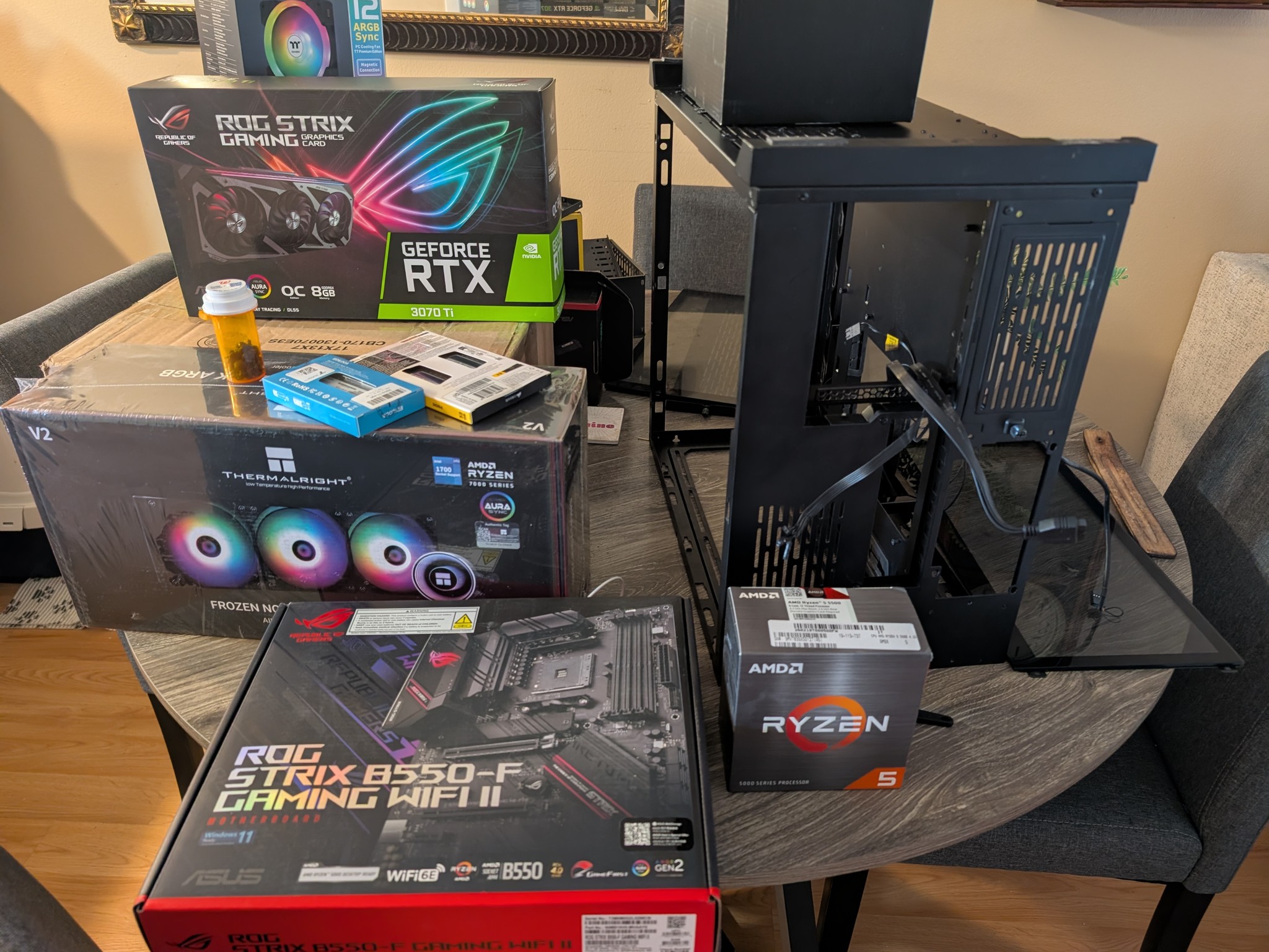 🍀Asus ROG Synergy AM4🍀| RTX 3070 Ti | Ryzen 5 5500 | 32GB RAM CL16 3200 Mhz | 1TB Storage
