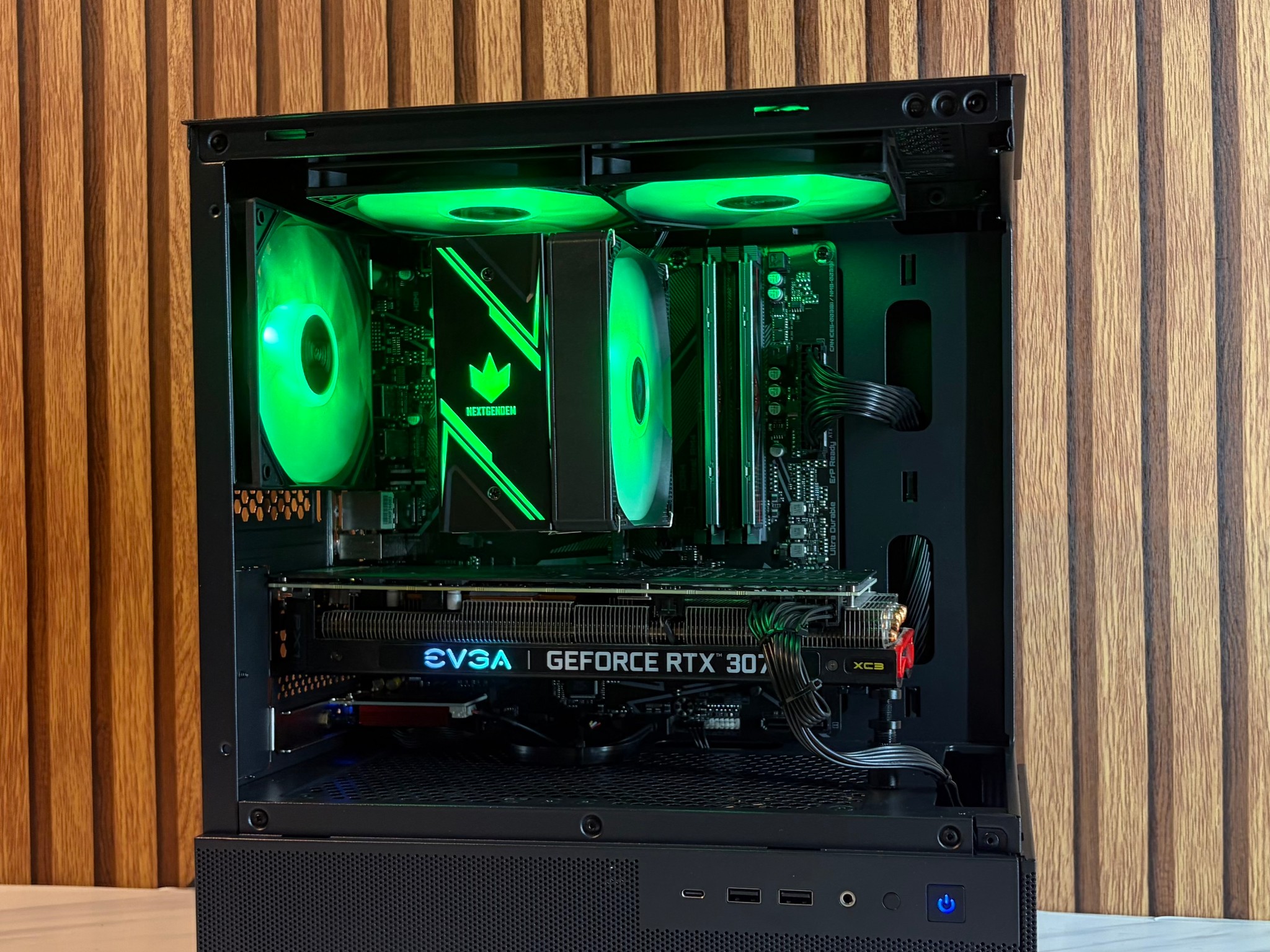 RTX 3070 | RYZEN 5 5500 | 16GB DDR4 | 500GB SSD | 650W