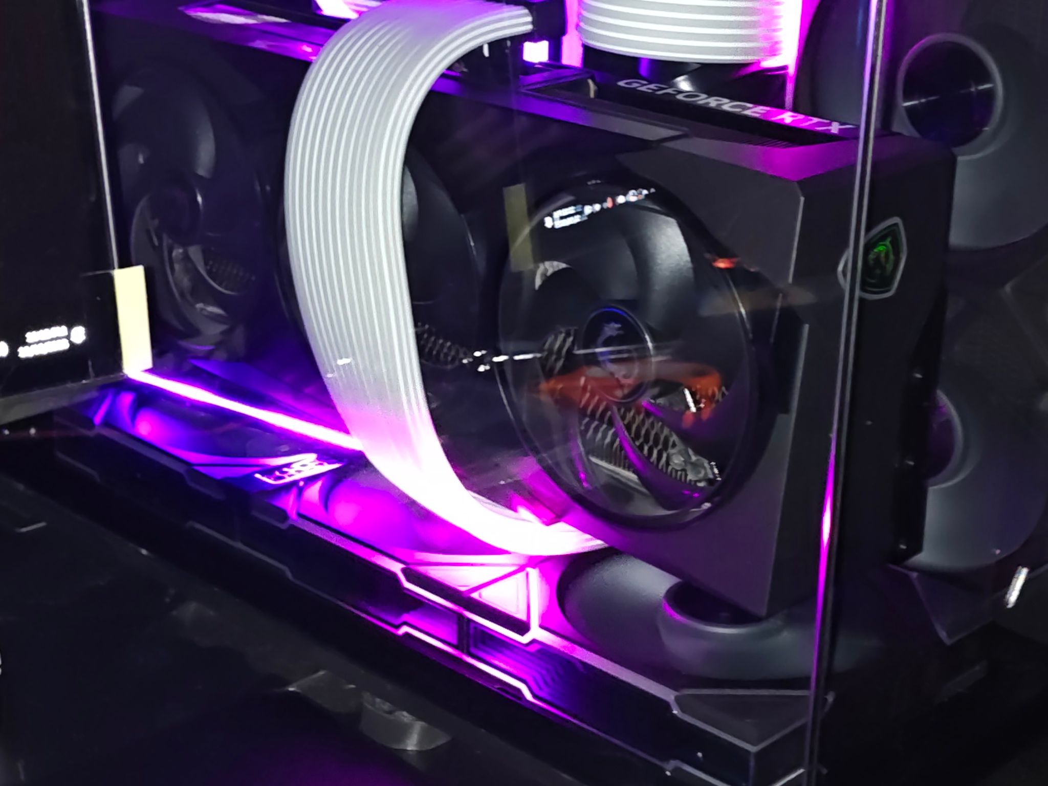 MSI GeForce RTX 5090 32G GAMING TRIO OC