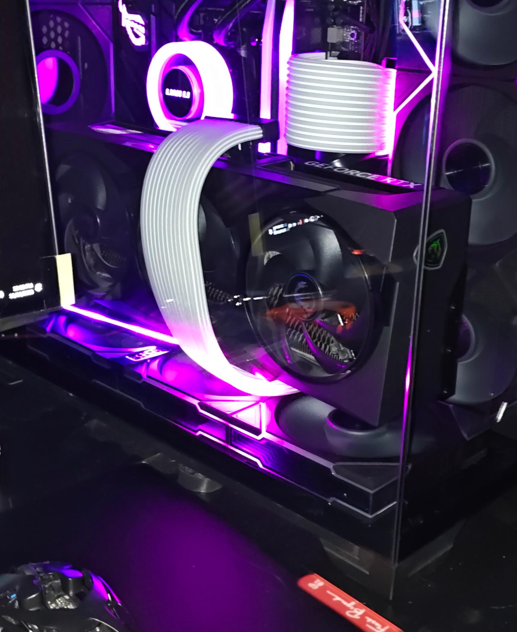 MSI GeForce RTX 5090 32G GAMING TRIO OC