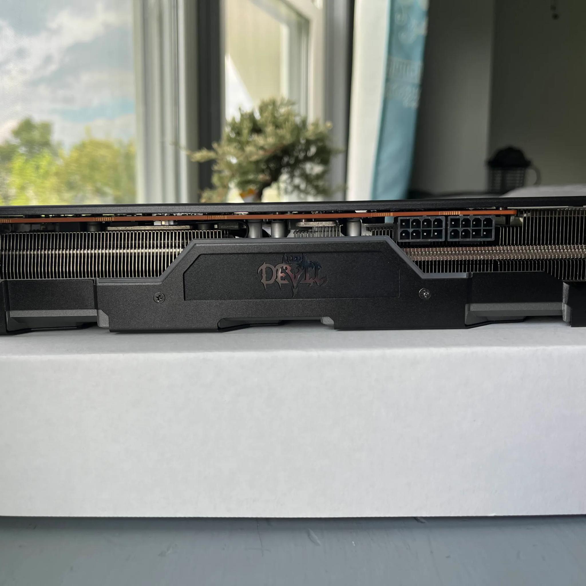Red Devil Radeon RX 5700 XT 8GB GDDR6 Graphics Card