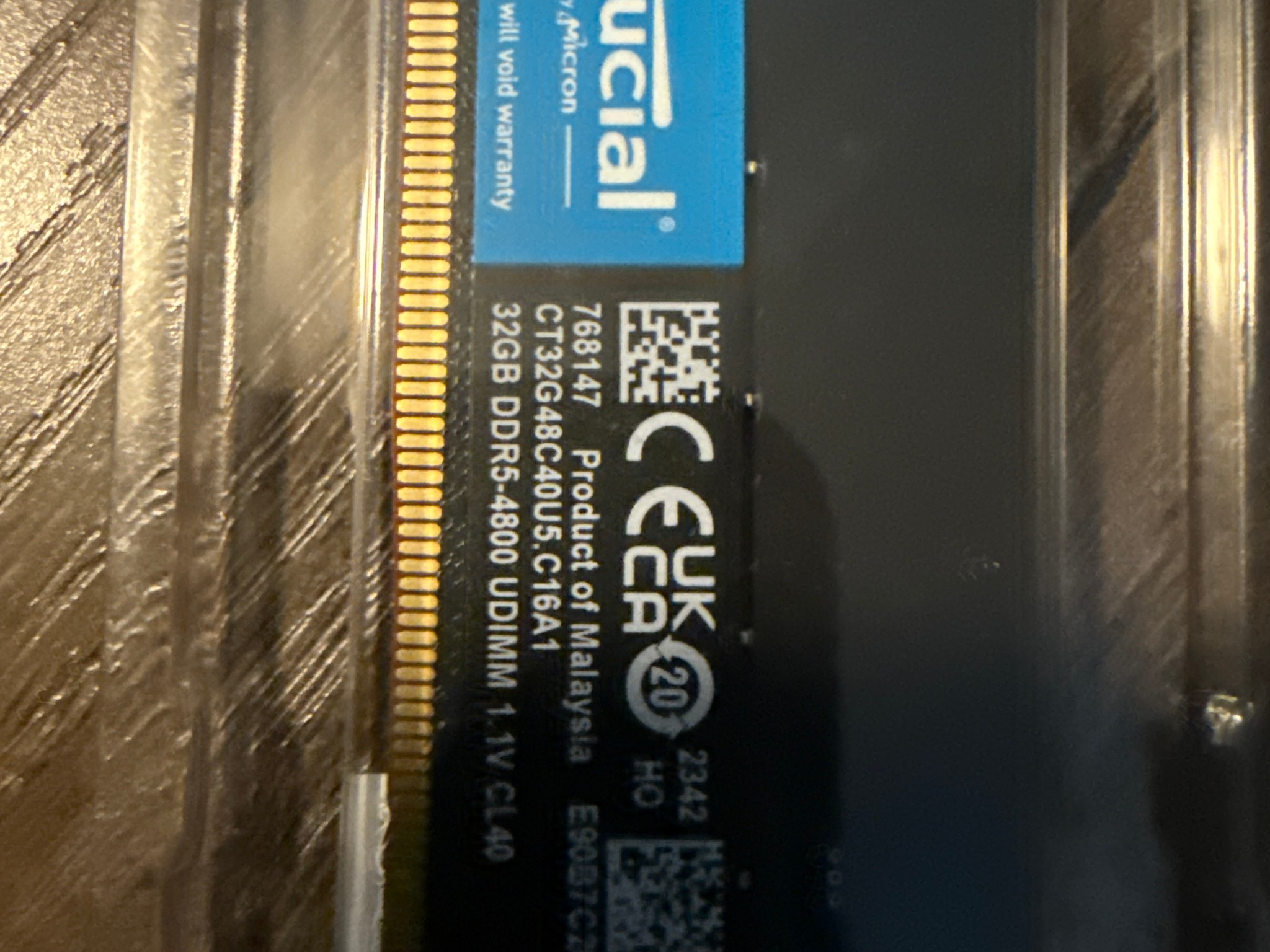 2x Crucial 32GB DDR5