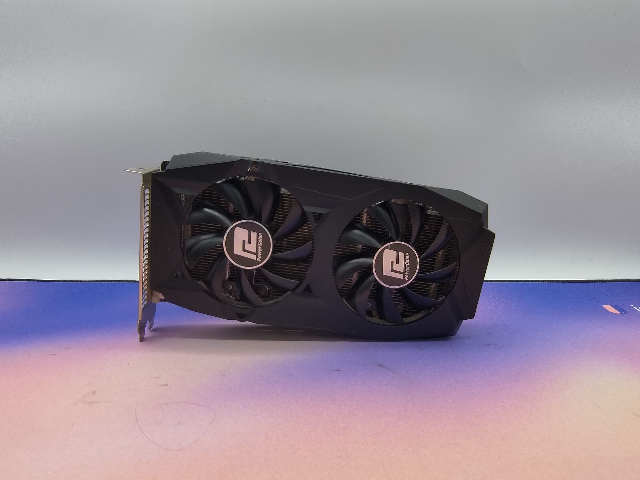 PowerColor Red Dragon RX 590