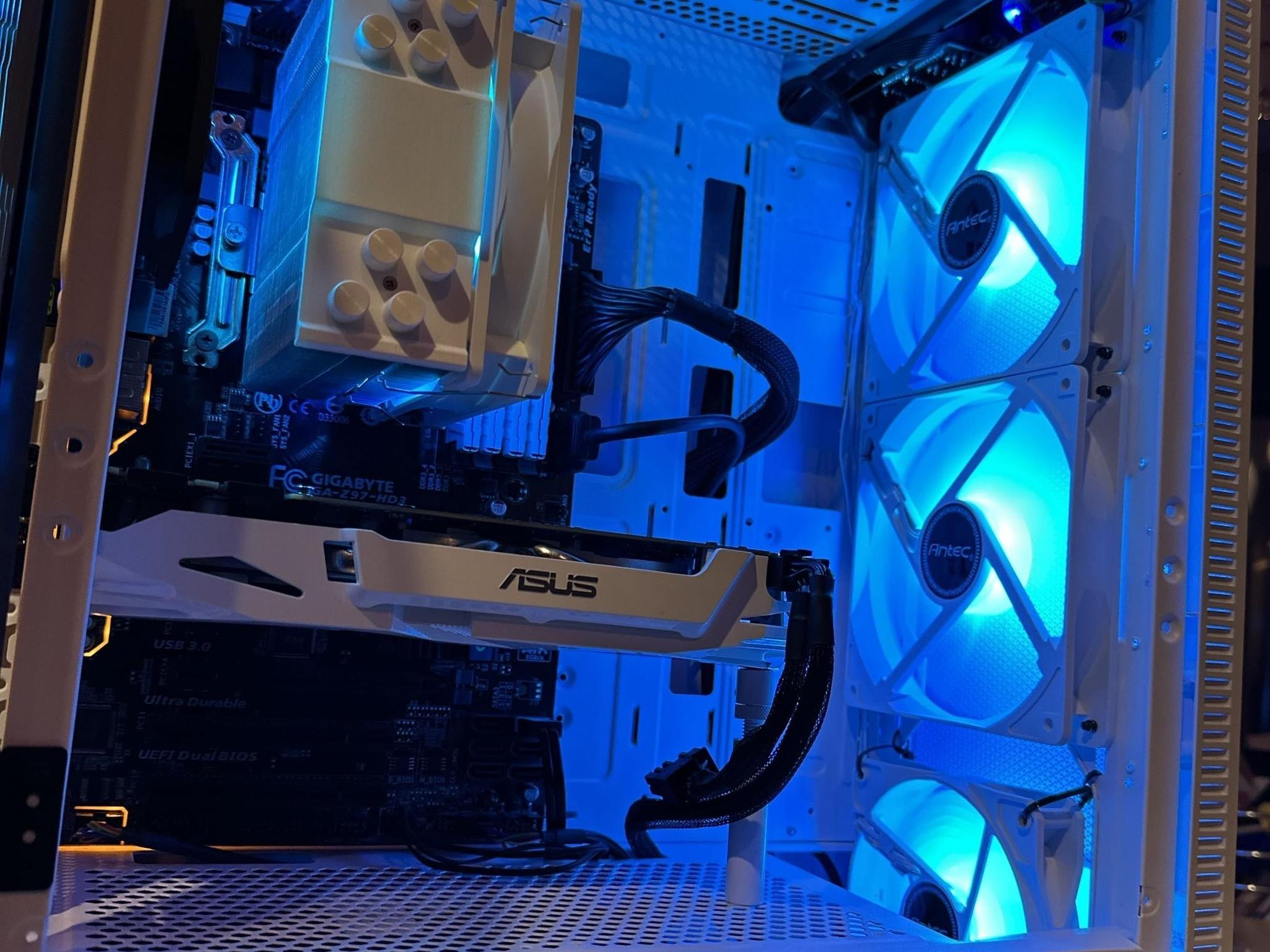 Starter Gaming PC - Intel Core i7-4790 | ASUS NVIDIA GeForce GTX 1070 | 16GB Ram | 1TB SSD | Win10