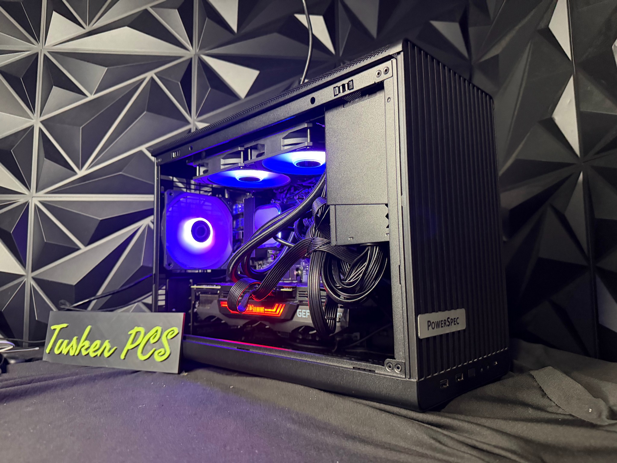 🌑⚡ ZERO DARK 7580 ⚡🌑 Ryzen 5 7500X3D| RTX 3080| 16 GB DDR5| 1.25 TB Nvme| 750W PSU