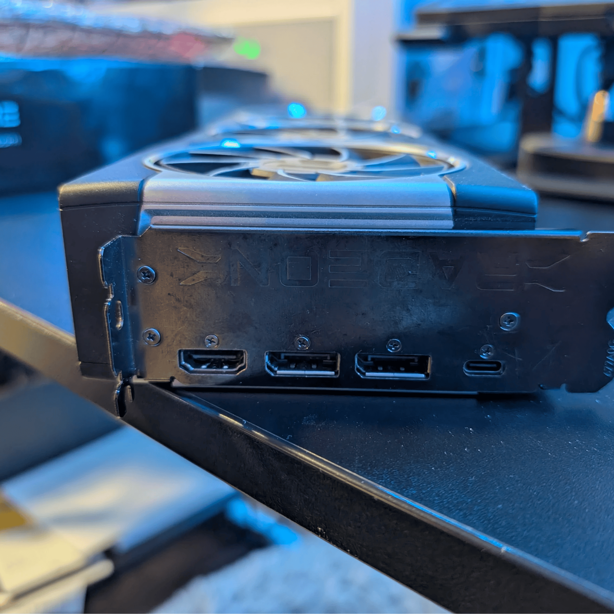 Sapphire AMD Radeon RX 6800 XT Reference Design