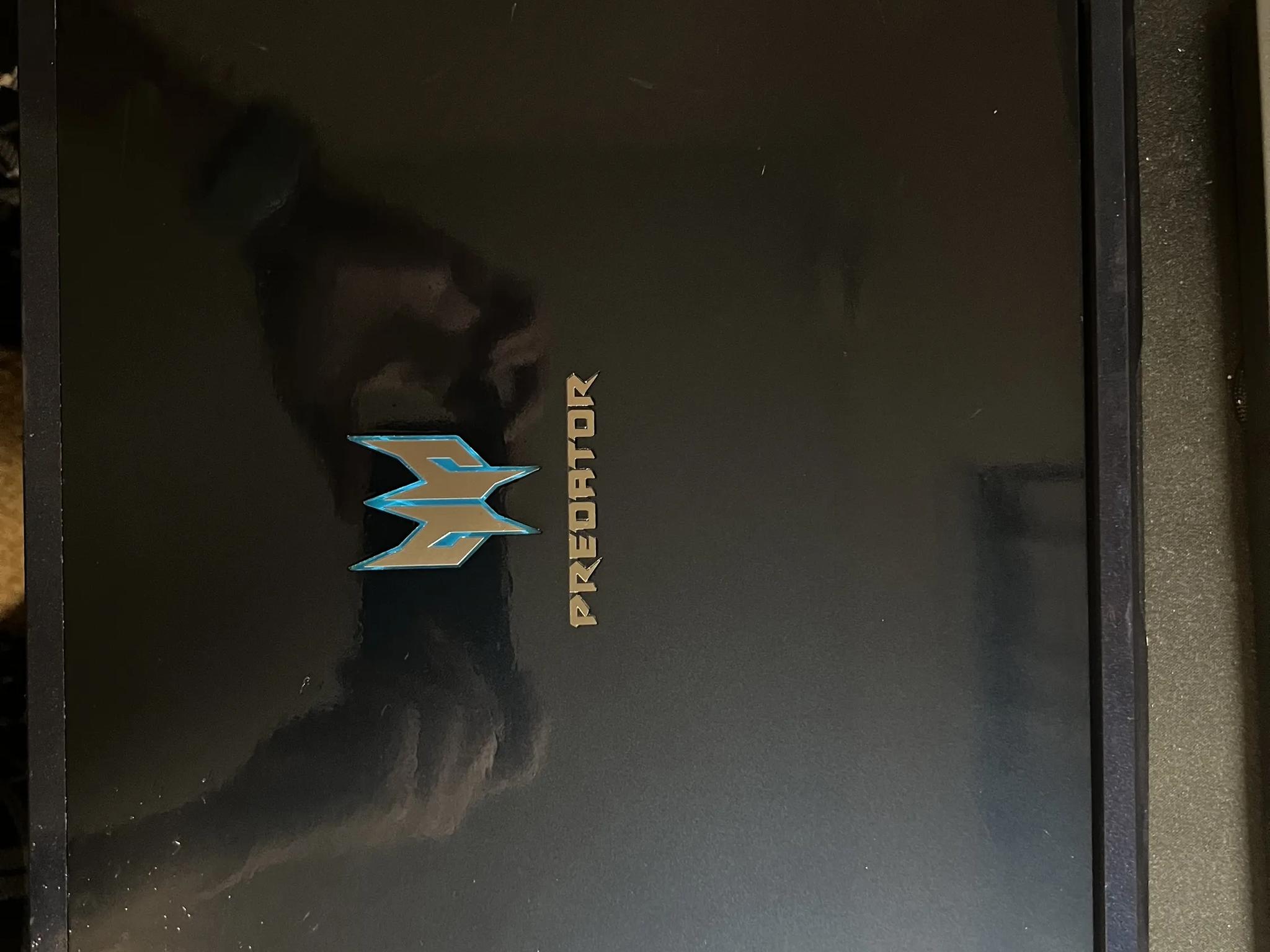 Acer Predator Helios 300 Gaming Laptop Combo Deal (include Xbox Controller and KIZUNA Laptop Case