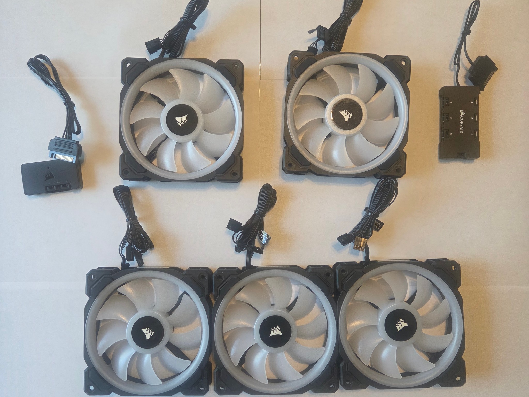 Corsair LL120 RGB Black 120mm Fan 5-Pack Bundle w/ Lighting Node PRO & Hub