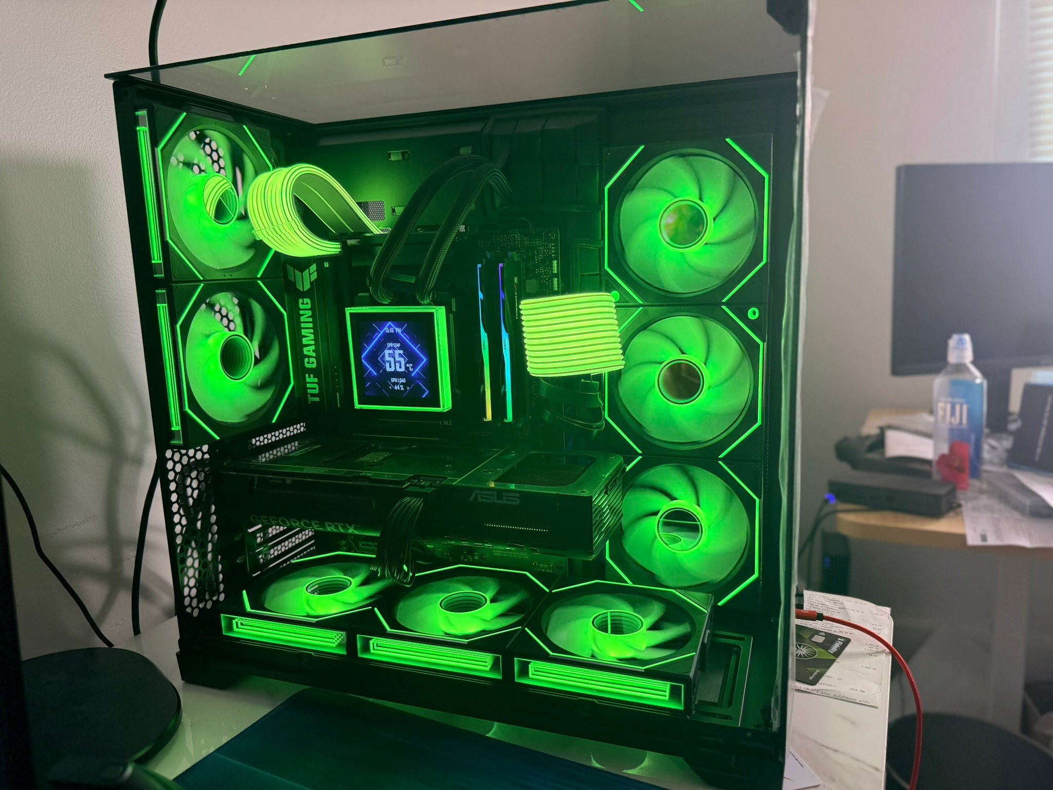 GeForce RTX 5070 Custom Gaming PC - Ryzen 7 9700X