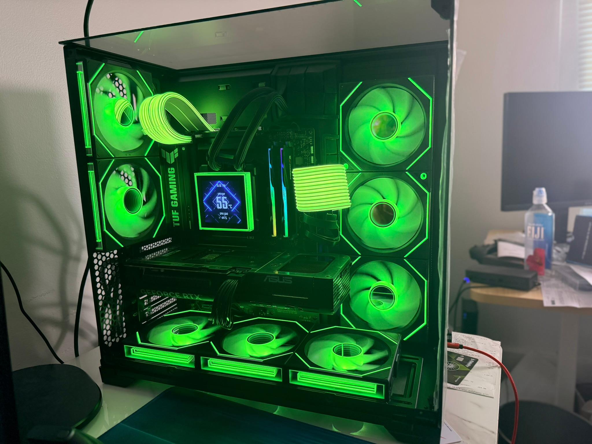 GeForce RTX 5070 Custom Gaming PC - Ryzen 7 9700X