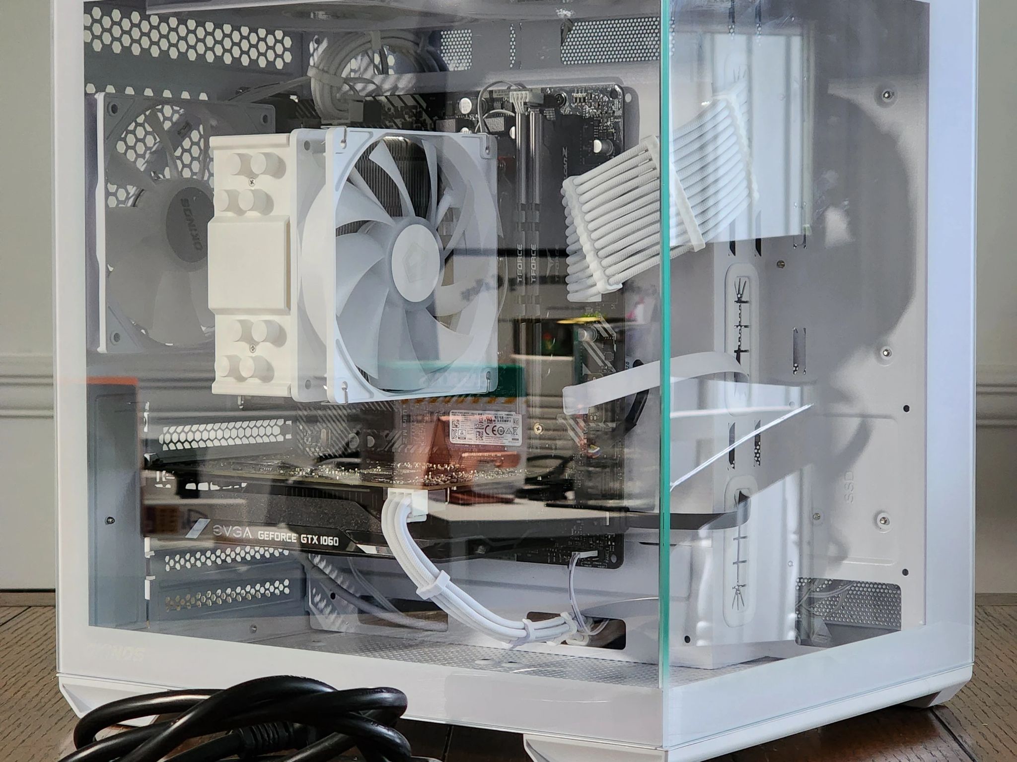 White Gaming PC | Ryzen 5 | GTX 1060 6GB | 16GB | 1TB | 450W | ARGB | WI-FI + BT