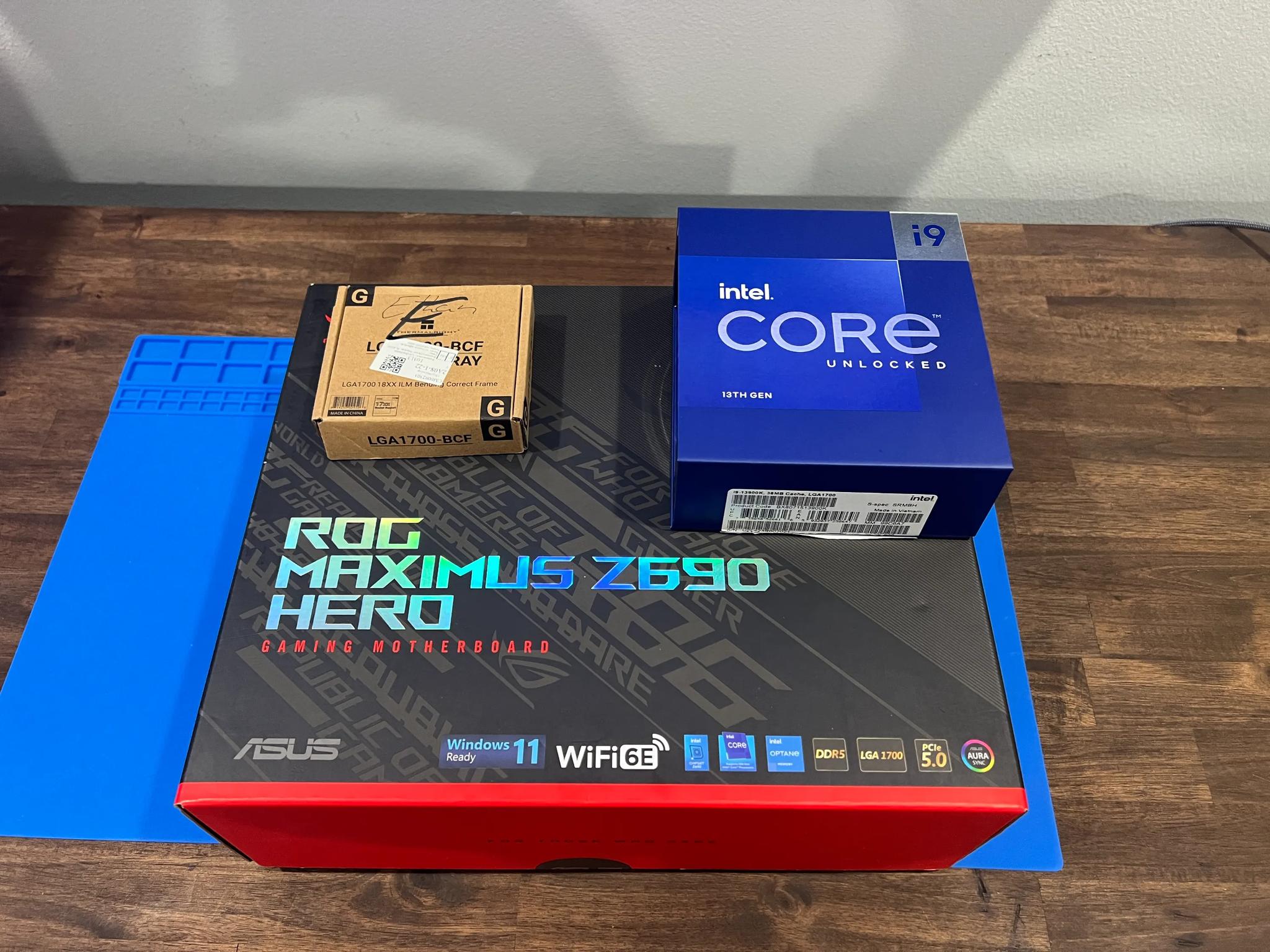 INTEL CORE i9 13900K With ASUS ROG MAXIMUS Z690 HERO and INTEL CONTACT FRAME