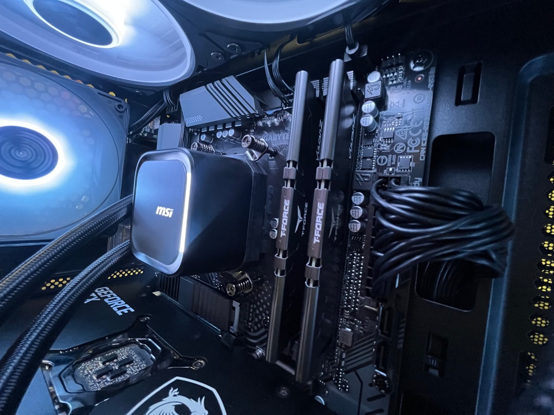 Gaming PC | Ryzen 7 5800X | RTX 3070 TI | Jawa