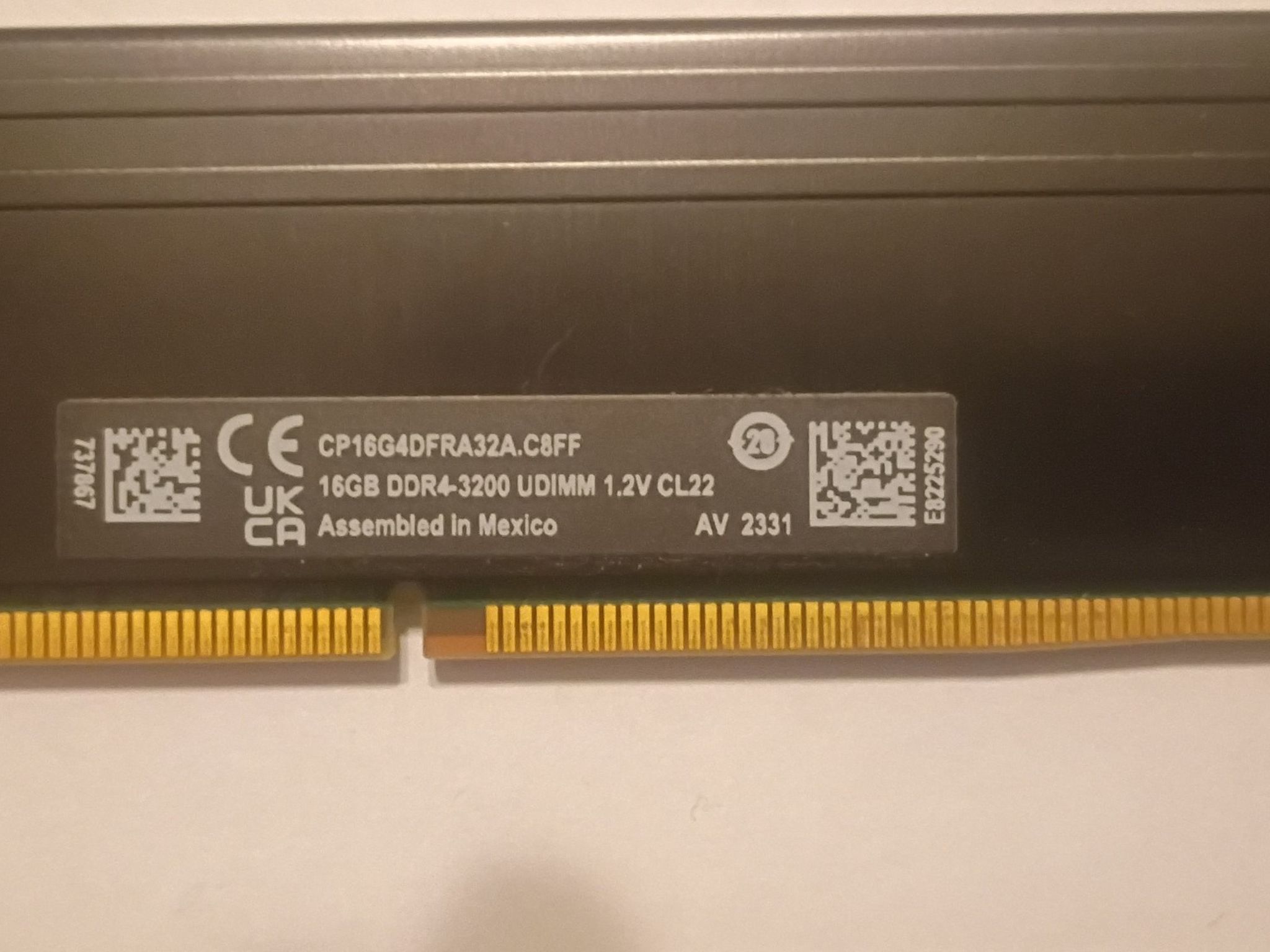 Crucial Pro 32GB (2x16GB) DDR4-3200 CL22 Desktop RAM Kit