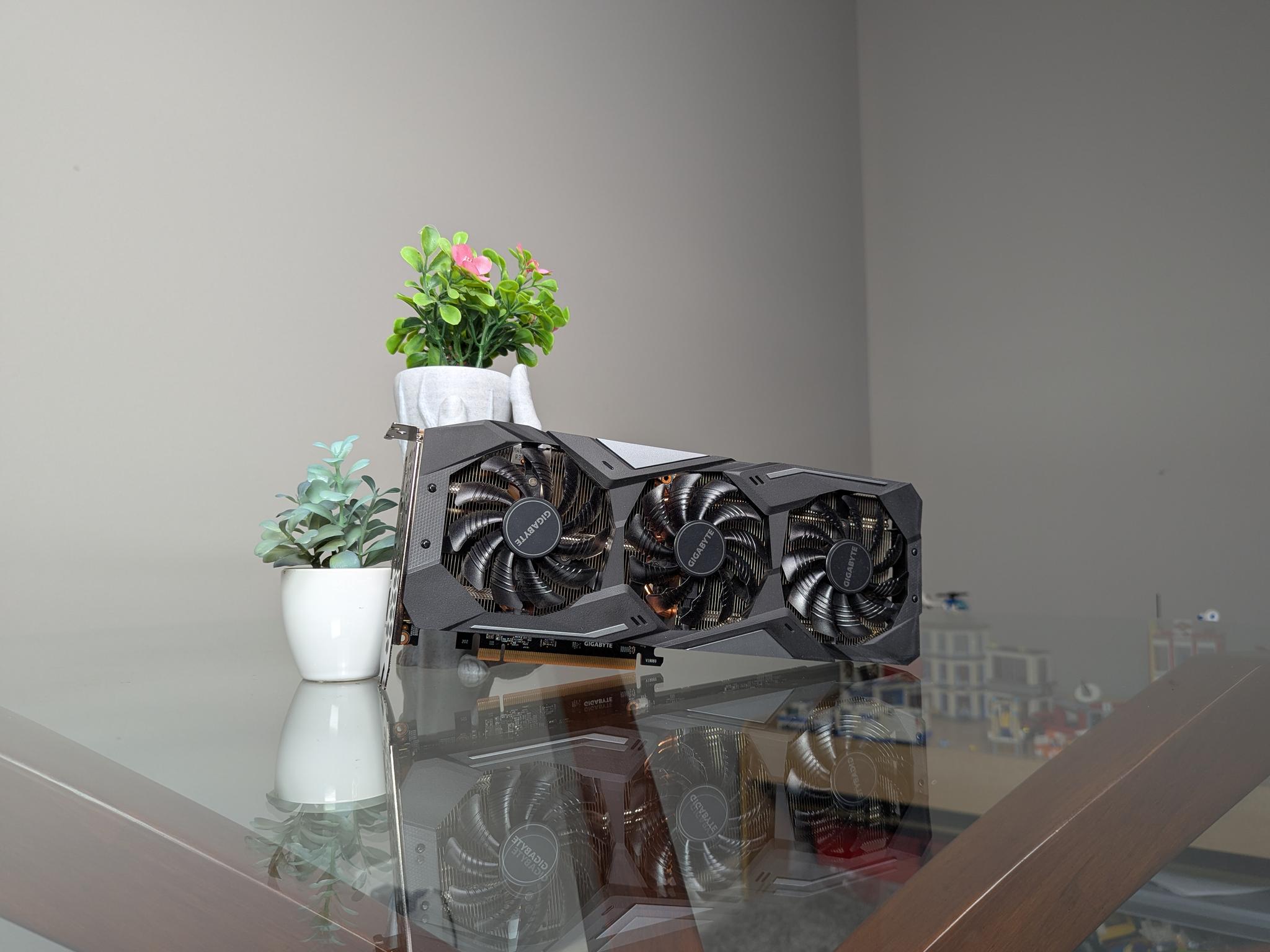 Gigabyte RX 5600XT | Please Read Description | Powers On | No Video signal
