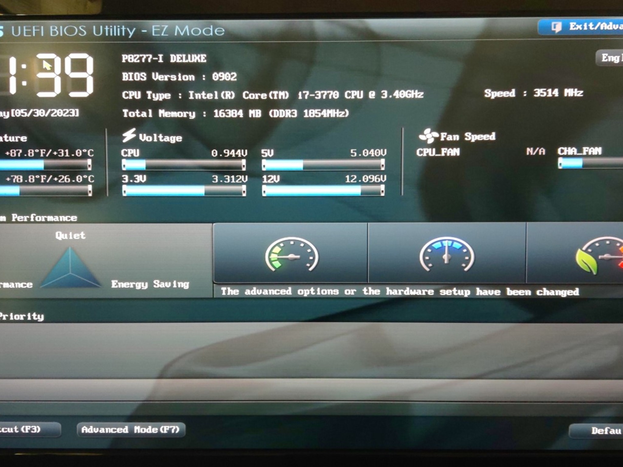 ASUS P8Z77-I Deluxe MOBO & Intel i7-3770 CPU Combo