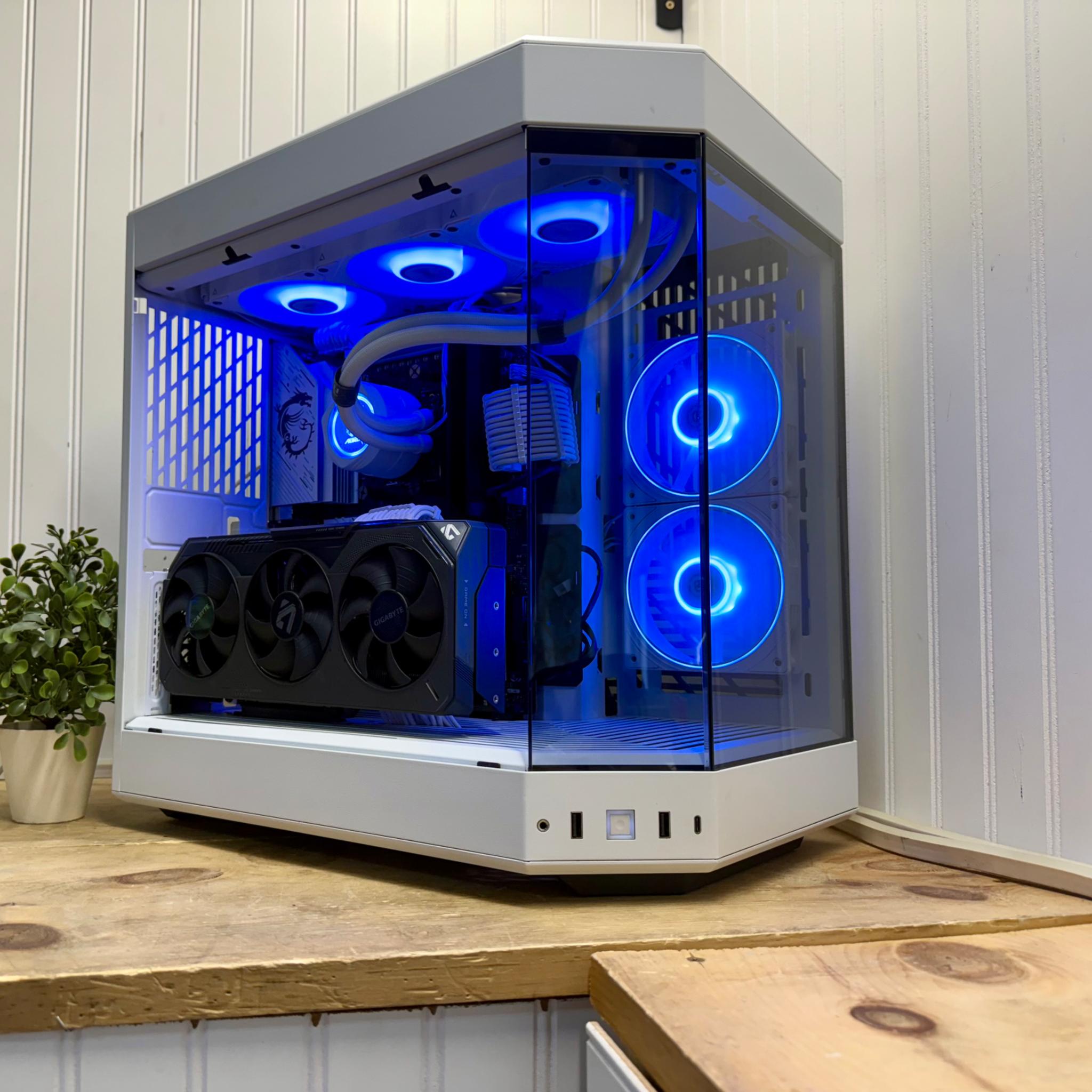 WHITE DRAGON  1440p /4k Gaming PC 7700x/9070XT/32g ddr5/x670E/1000w PSU /3 TB Storage/360mm AIO
