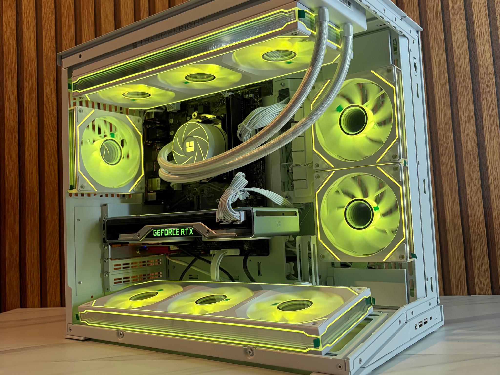 RTX 2070 SUPER | RYZEN 5 5500 | 16GB DDR4 | 500GB SSD | 360MM AIO | 600W