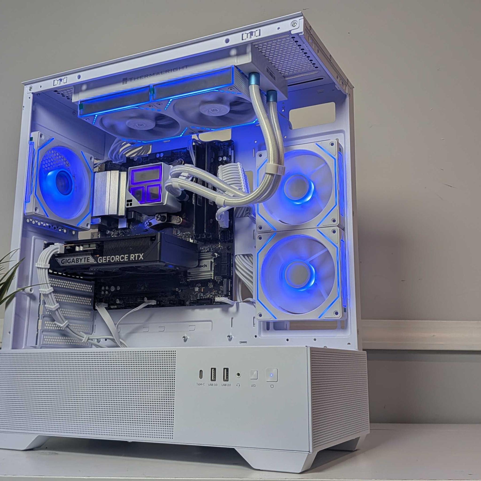 RTX 5060 | RYZEN 5 3600 | 16GB RAM | 1TB SSD | WINDOWS 11 | Mid-Range PCs