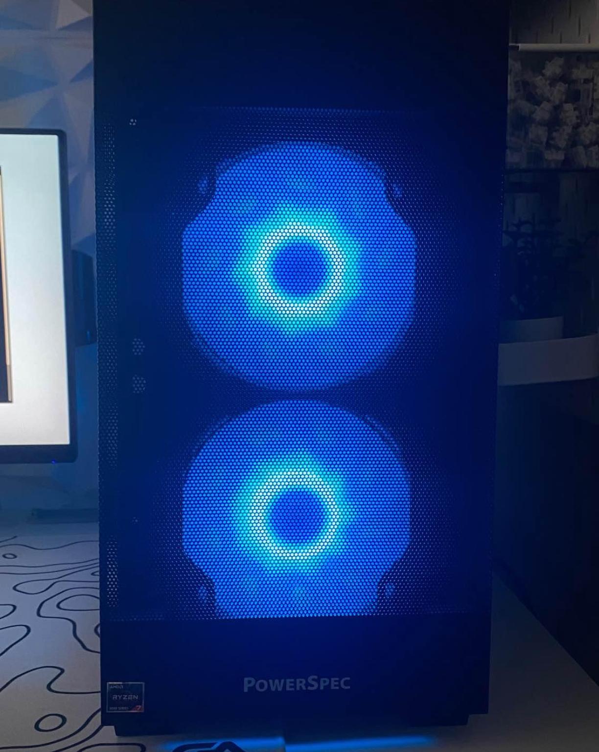 High End All Black Gaming Pc (5800x3D RX 7600 16GB RAM WIFI)