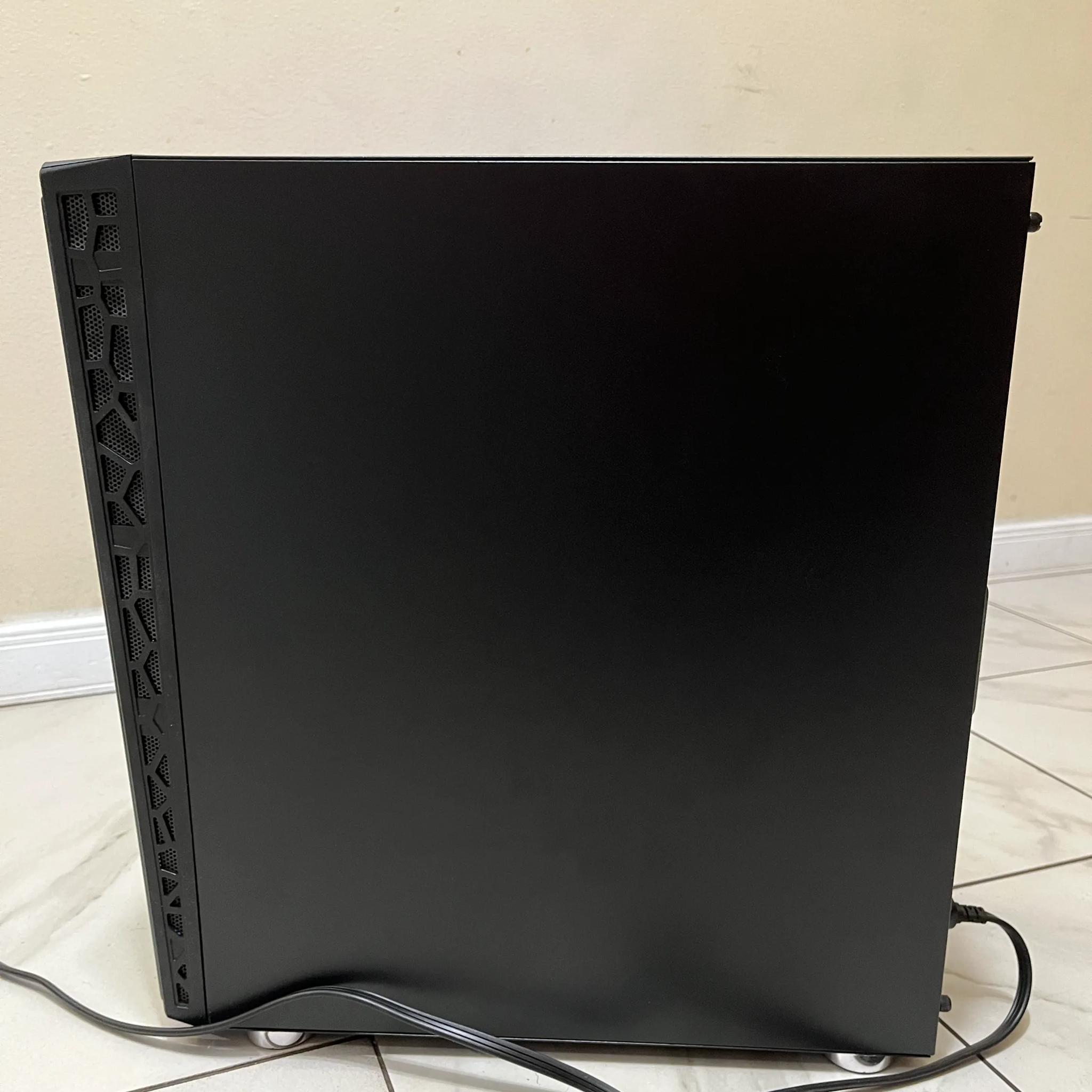 🟠🔥NVIDIA GTX 1080, Intel i7-8700, 16GB RAM, 1.6 TB Storage, High Performance Gaming PC w/ RGB Remote