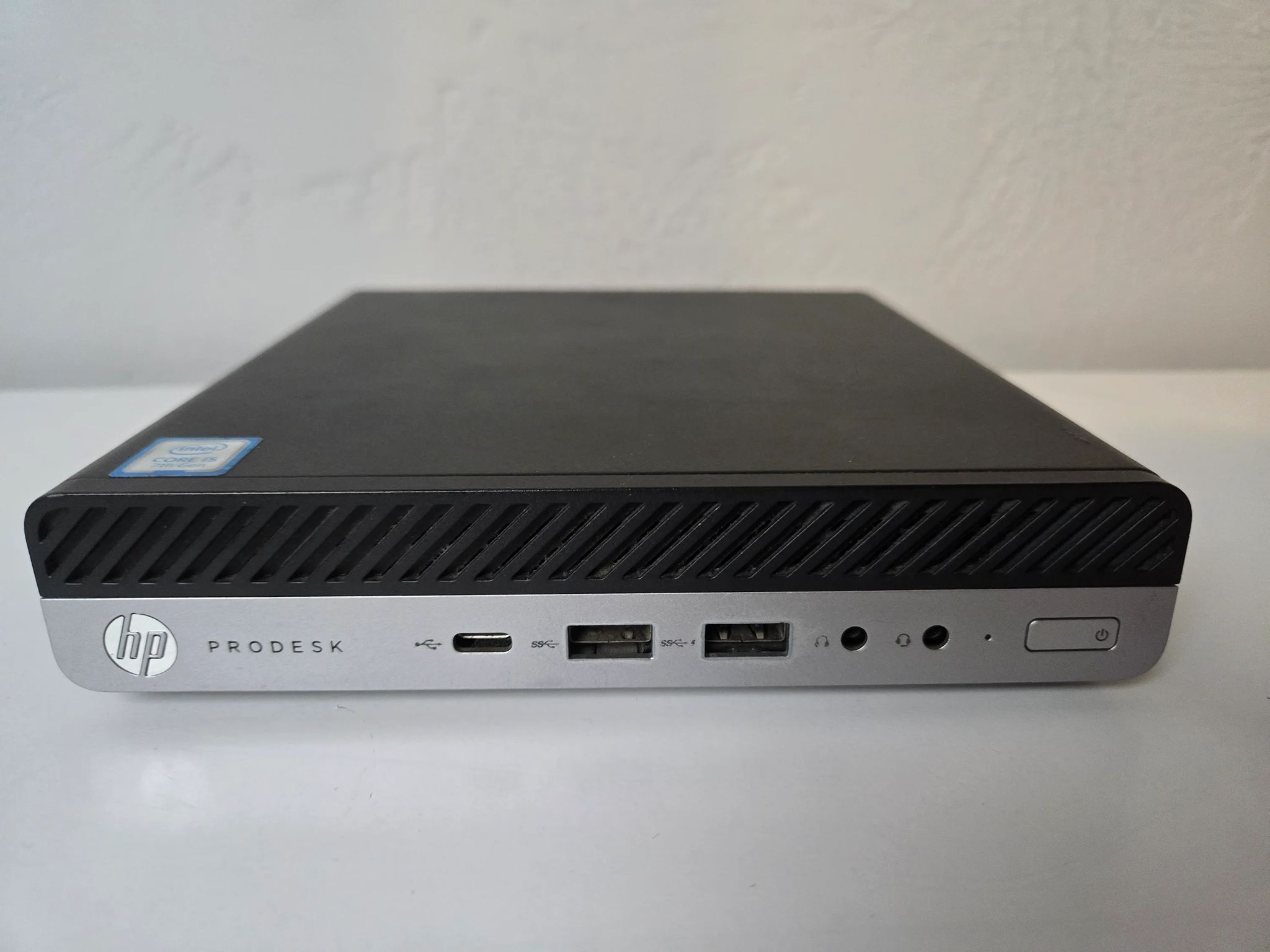 HP ProDesk 600 G3 i5-7500T CPU @ 2.70GHz, 8GB Ram, 256gb SSD