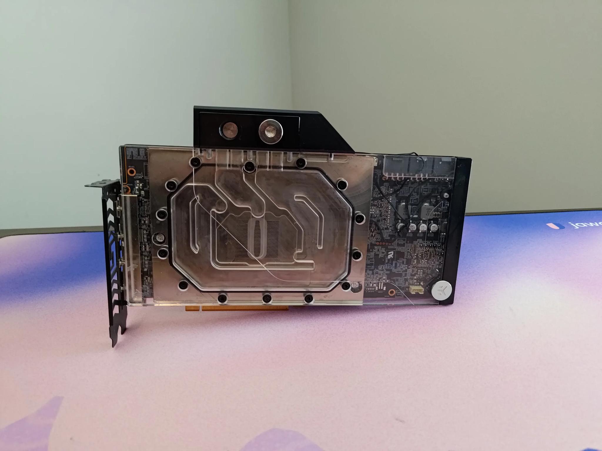 PowerColor Liquid Devil RX 6800XT