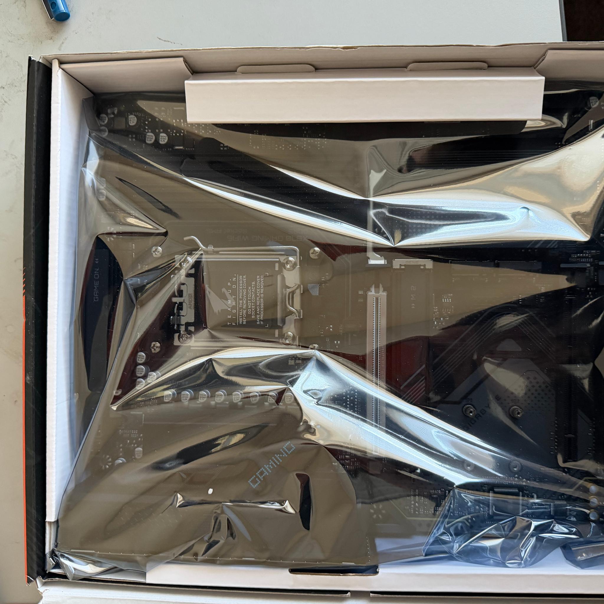 Gigabyte x870 Gaming Wifi6