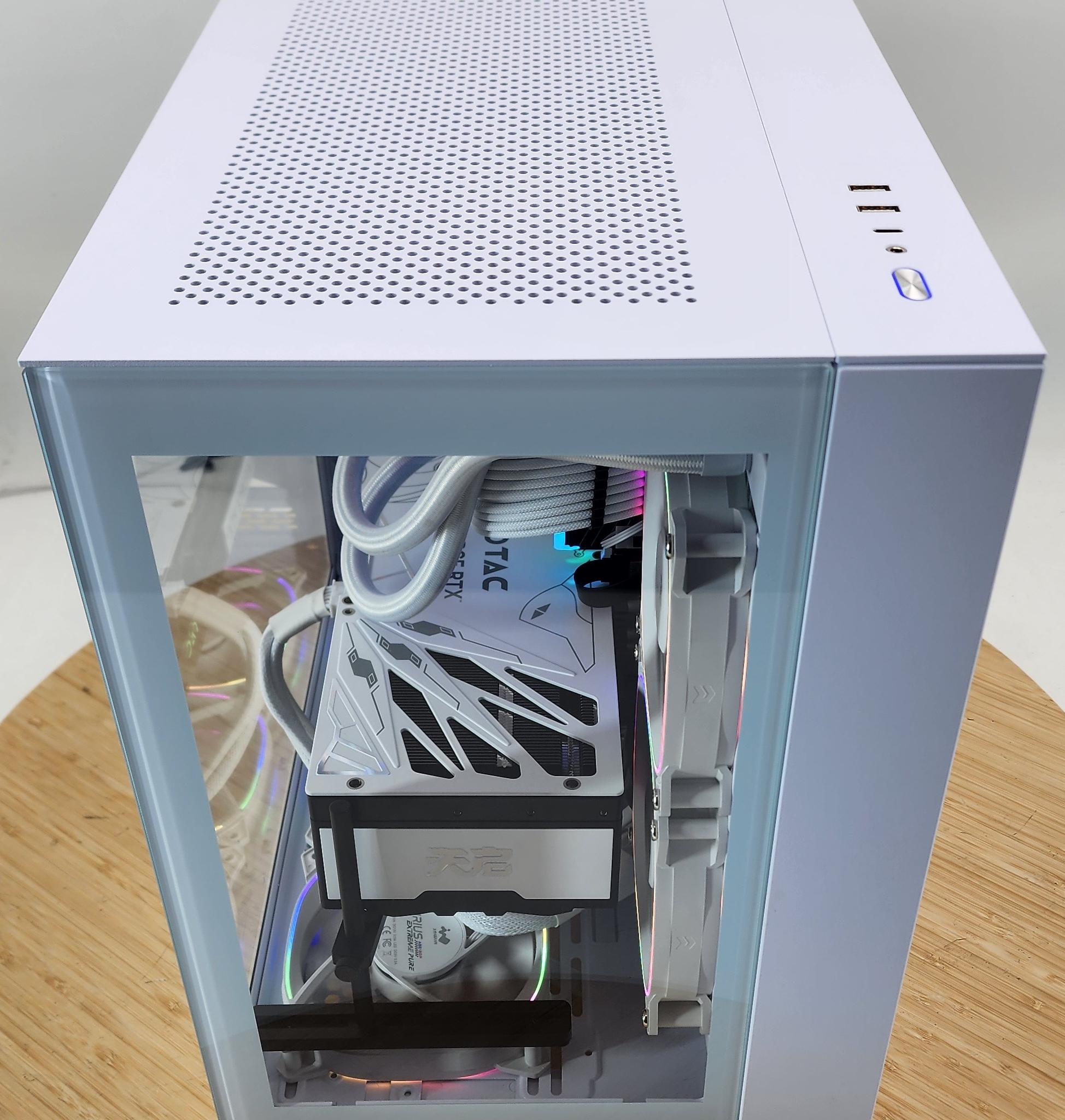 Gaming PC Ryzen 7 7800X3D 32GB RAM 1TB SSD RTX 5070 12GB Windows 11 Computer
