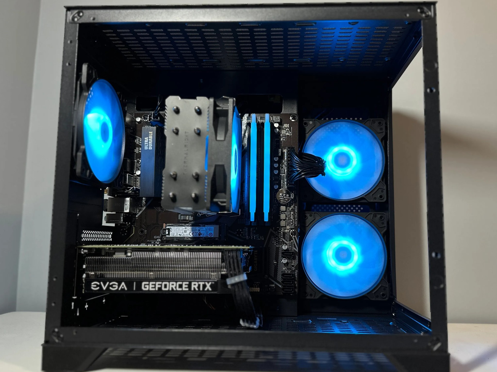 Ryzen 5 4500/Nvidia RTX 2060 6GB Custom RGB Gaming PC WIFI Win10