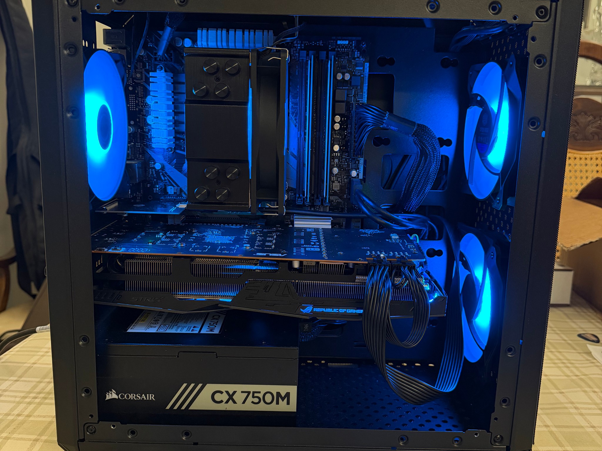 Gaming PC Ryzen 5 3600 16GB RAM 512GB NVME RX 5700 XT Computer