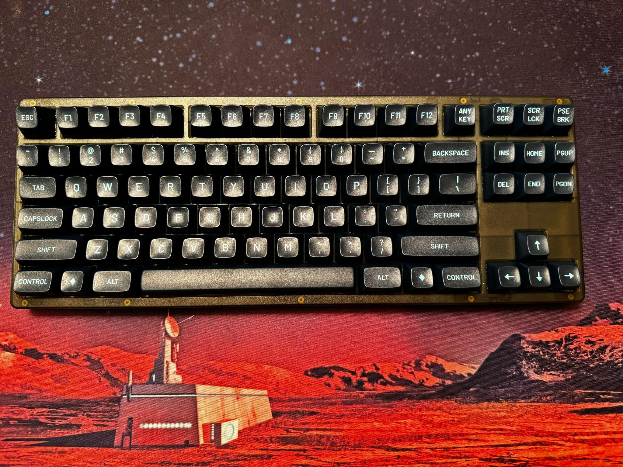 Like New - KBDFans TIGER 80 LITE Tenkeyless Custom Mechanical Keyboard w/ Drop Dusk MT3 Keycaps