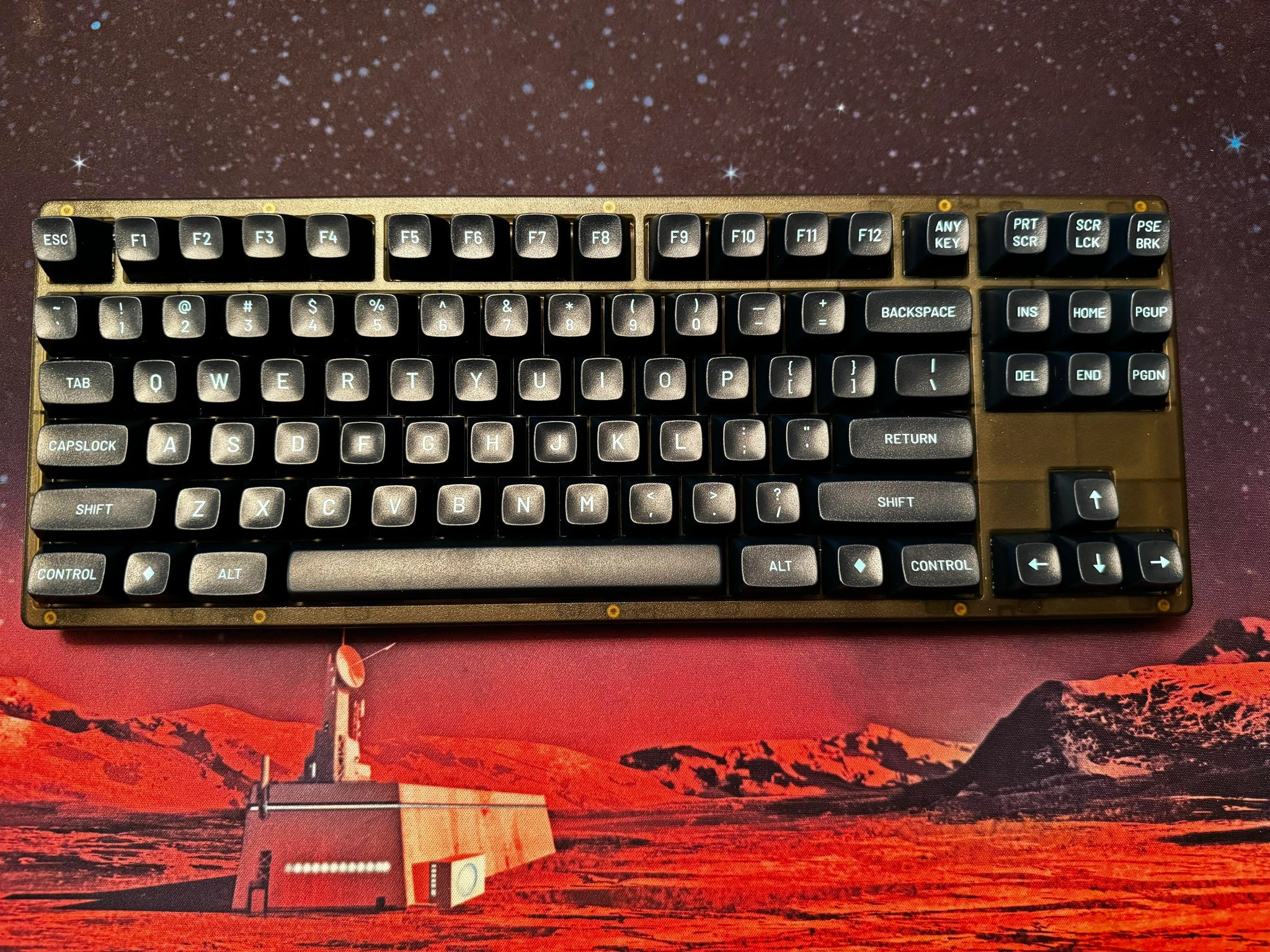 Like New - KBDFans TIGER 80 LITE Tenkeyless Custom Mechanical Keyboard w/ Drop Dusk MT3 Keycaps