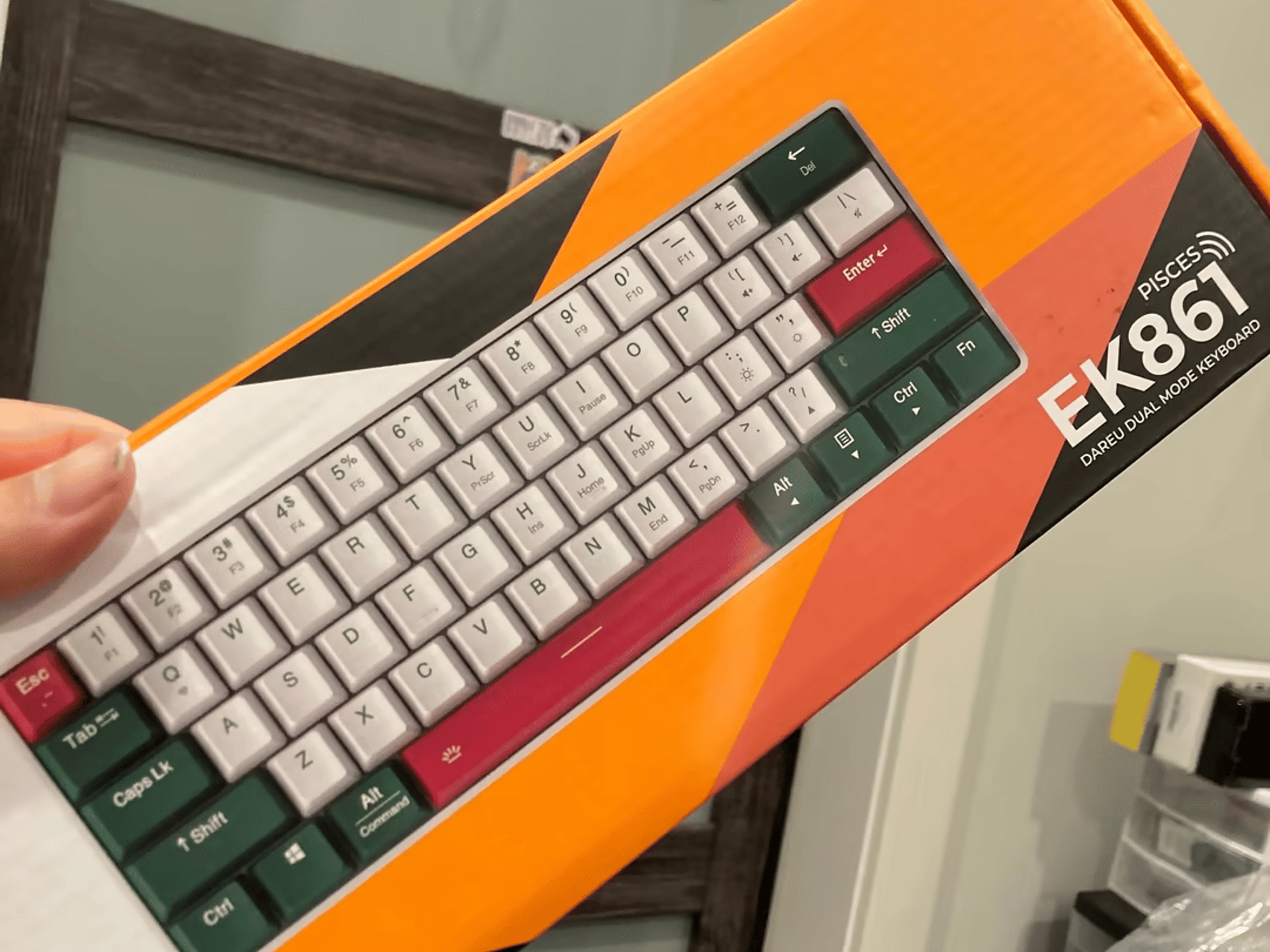 Ek861 60% Red Switches