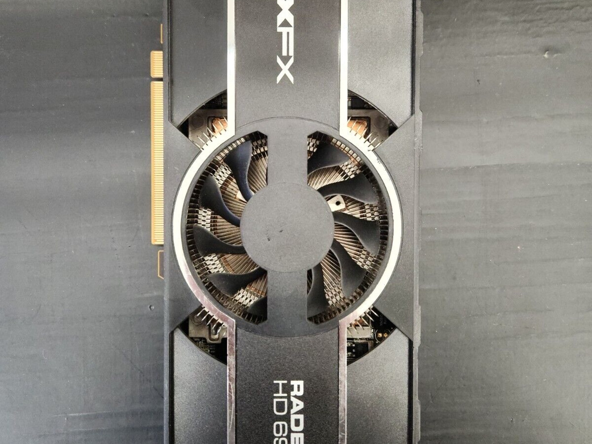 XFX Radeon HD 6950 1GB GDDR5 Graphics Card - Mini DisplayPort, HDMI, DVI