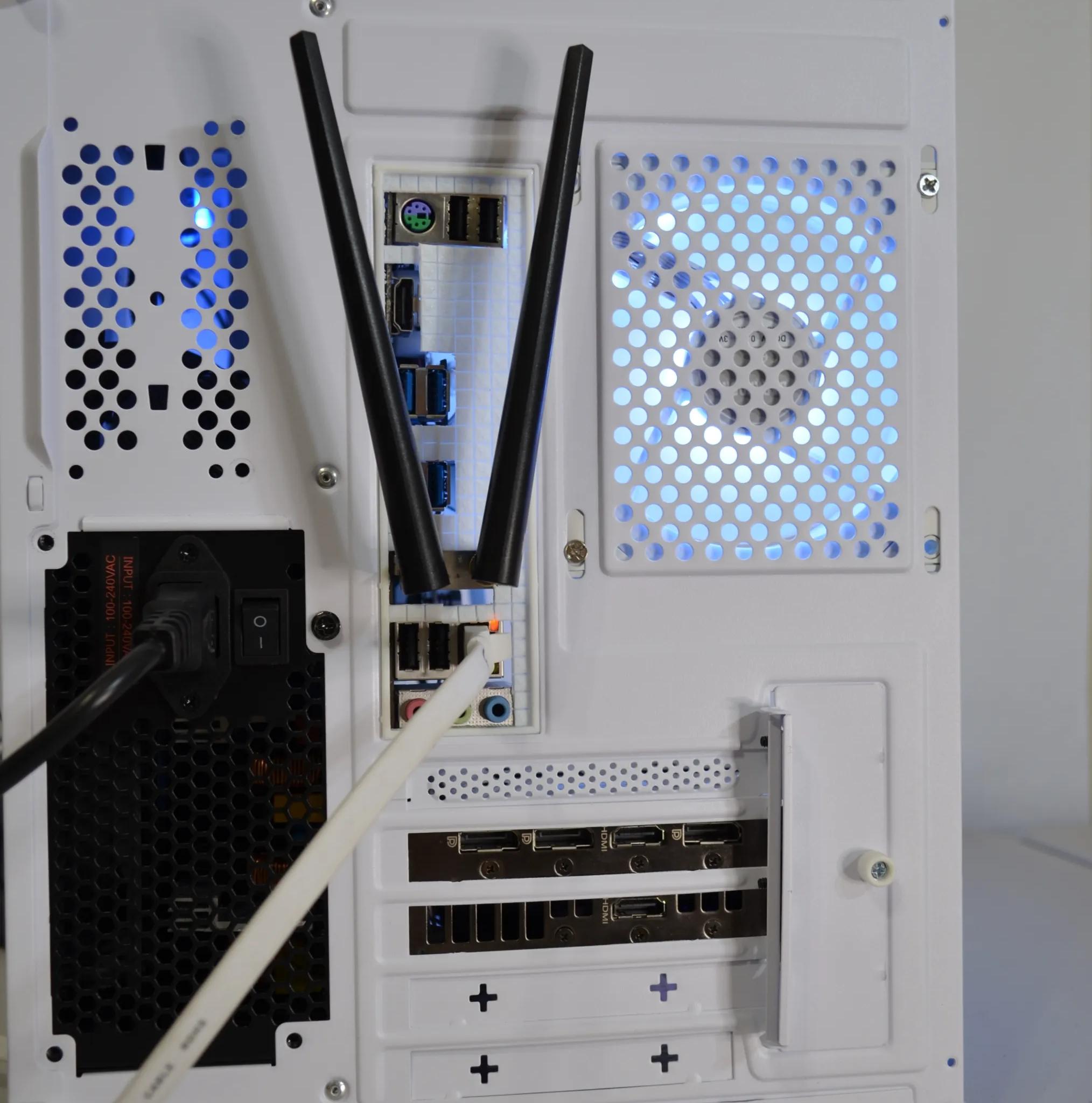 ⚪White Out V2⚪ - RTX 3070 | Ryzen 5 5600g | 32gb RAM | 1tb NVMe | Windows 11 FULLY activated