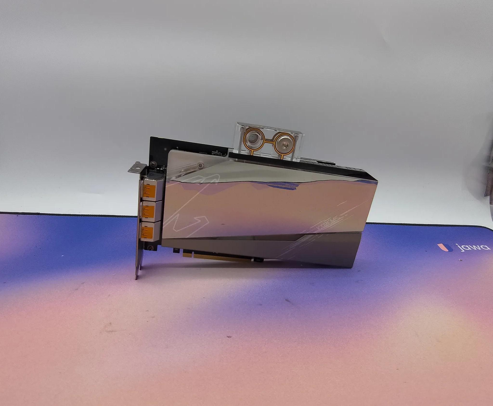 Gigabyte Aorus Xtreme Waterforce RTX 3080 12GB