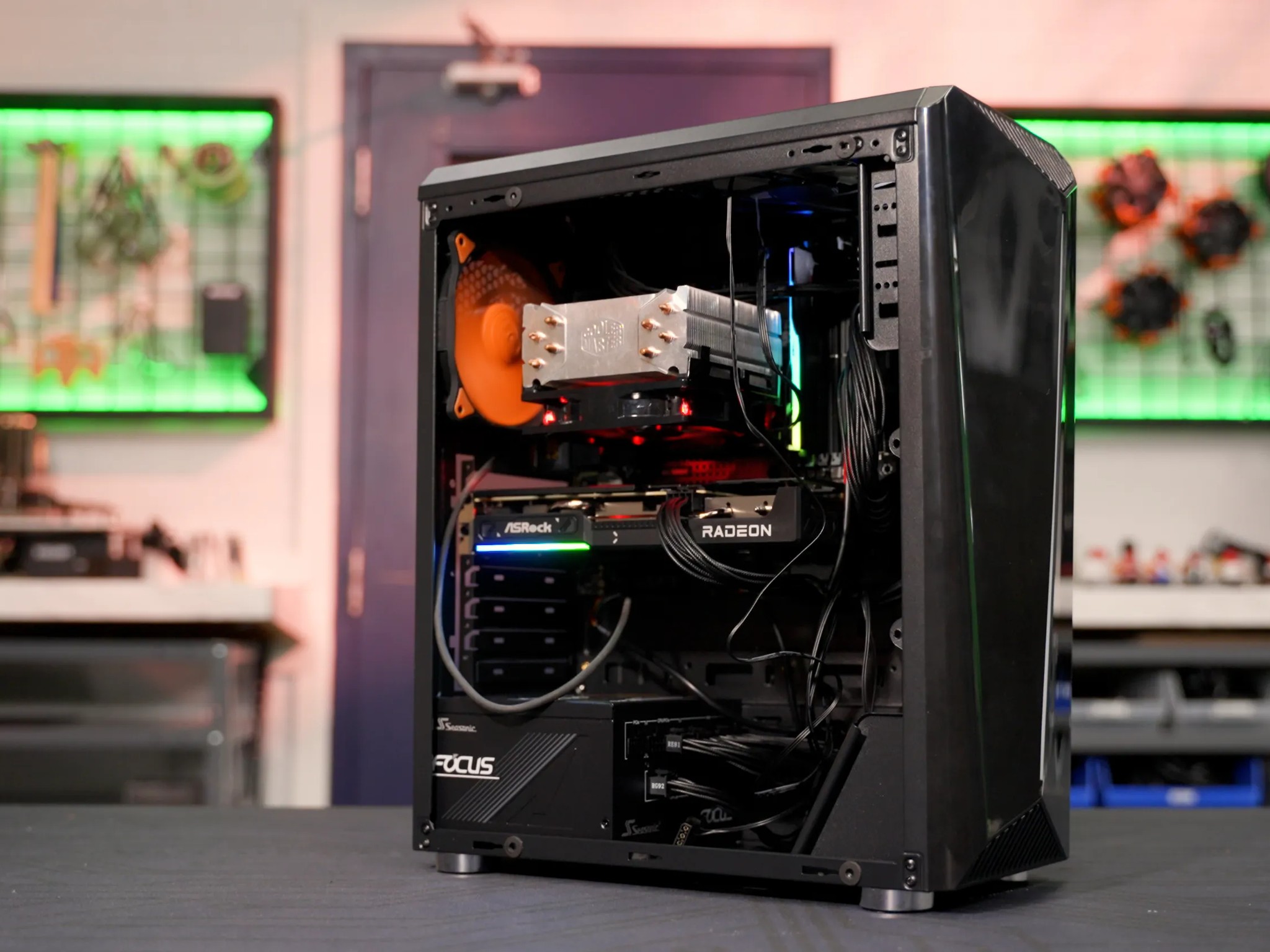 Macho Nacho Productions | LTT PC Challenge Build – Ryzen 9 7900 + RX 9060 XT