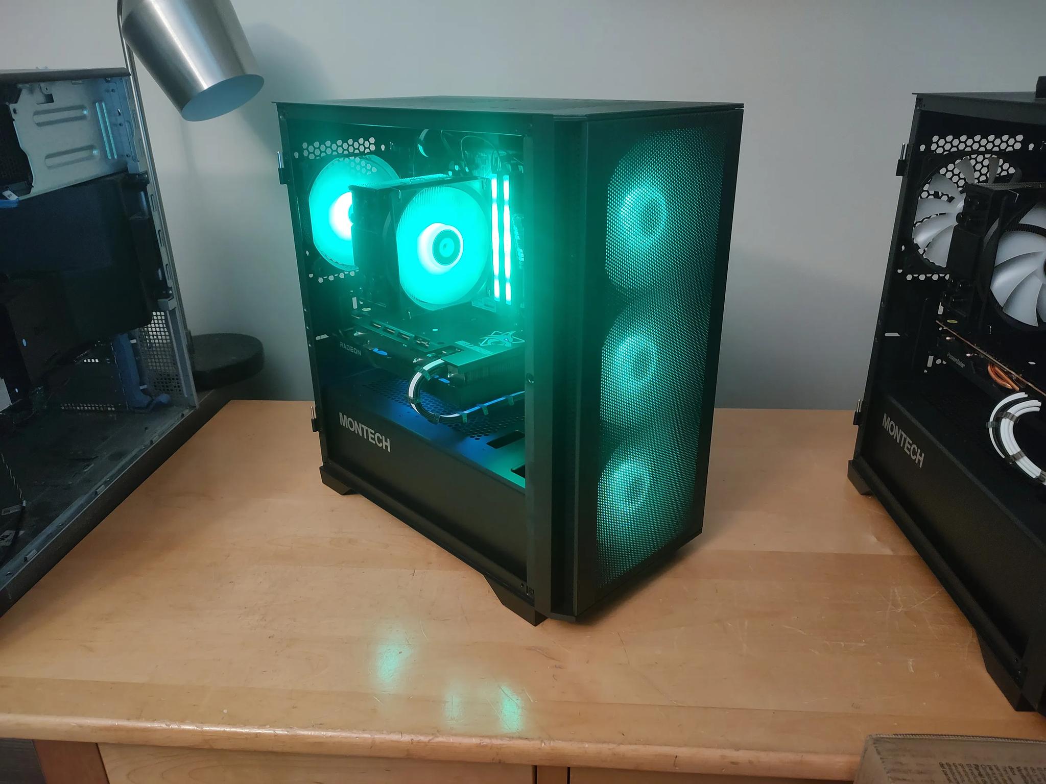 Gaming PC - Ryzen 5500, RX 6600 XT, 32GB RAM, 1TB SSD, WIFI + Bluetooth