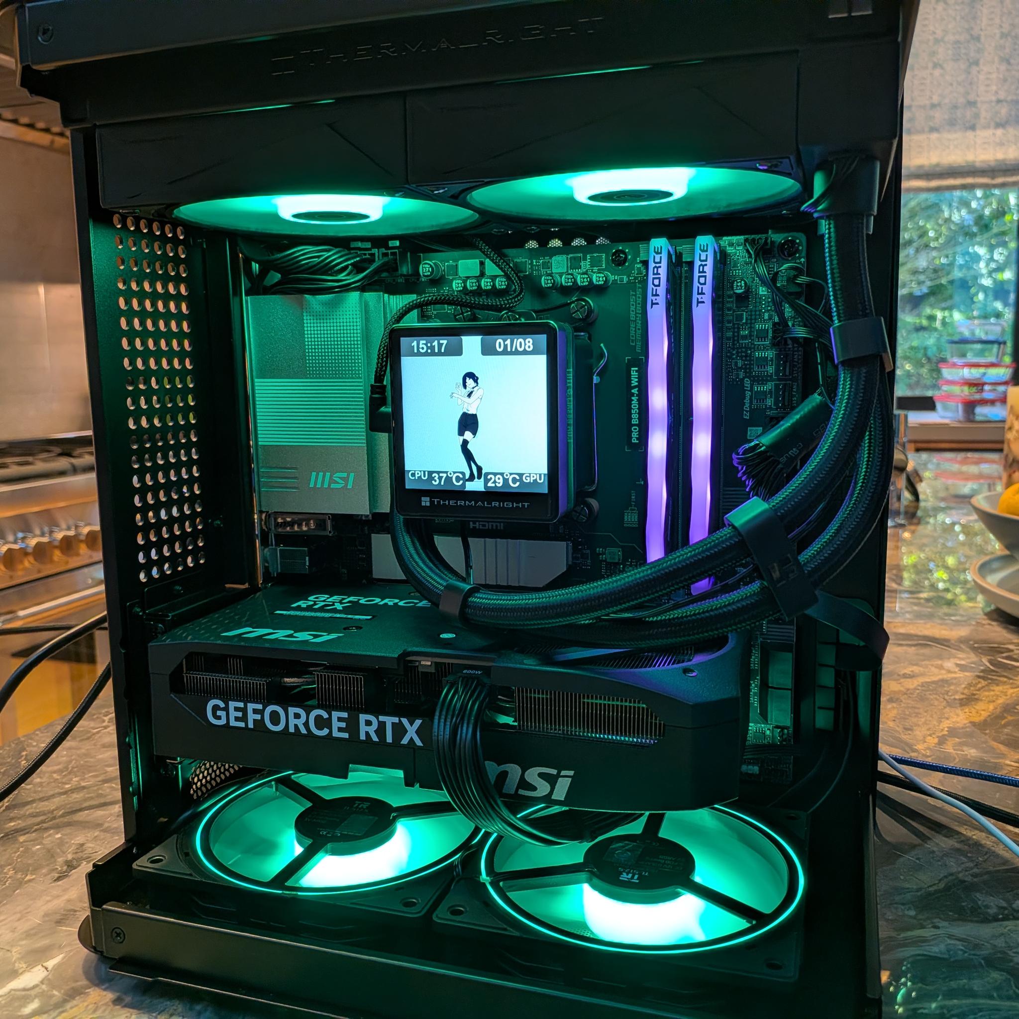 Bomb Devil - RTX 5070, Ryzen 7 9700X, 32 GB DDR5 RAM, 2 TB Gen 5 NVME, RGB, Liquid Cooled