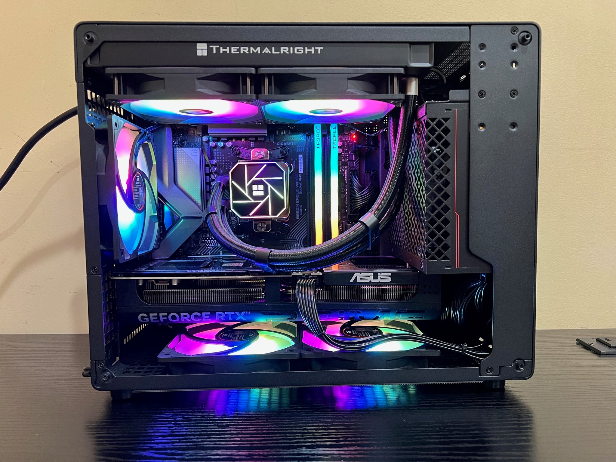 RYZEN 7600X3D, RTX 5070, 32GB DDR5, GEN5 NVMe 1TB