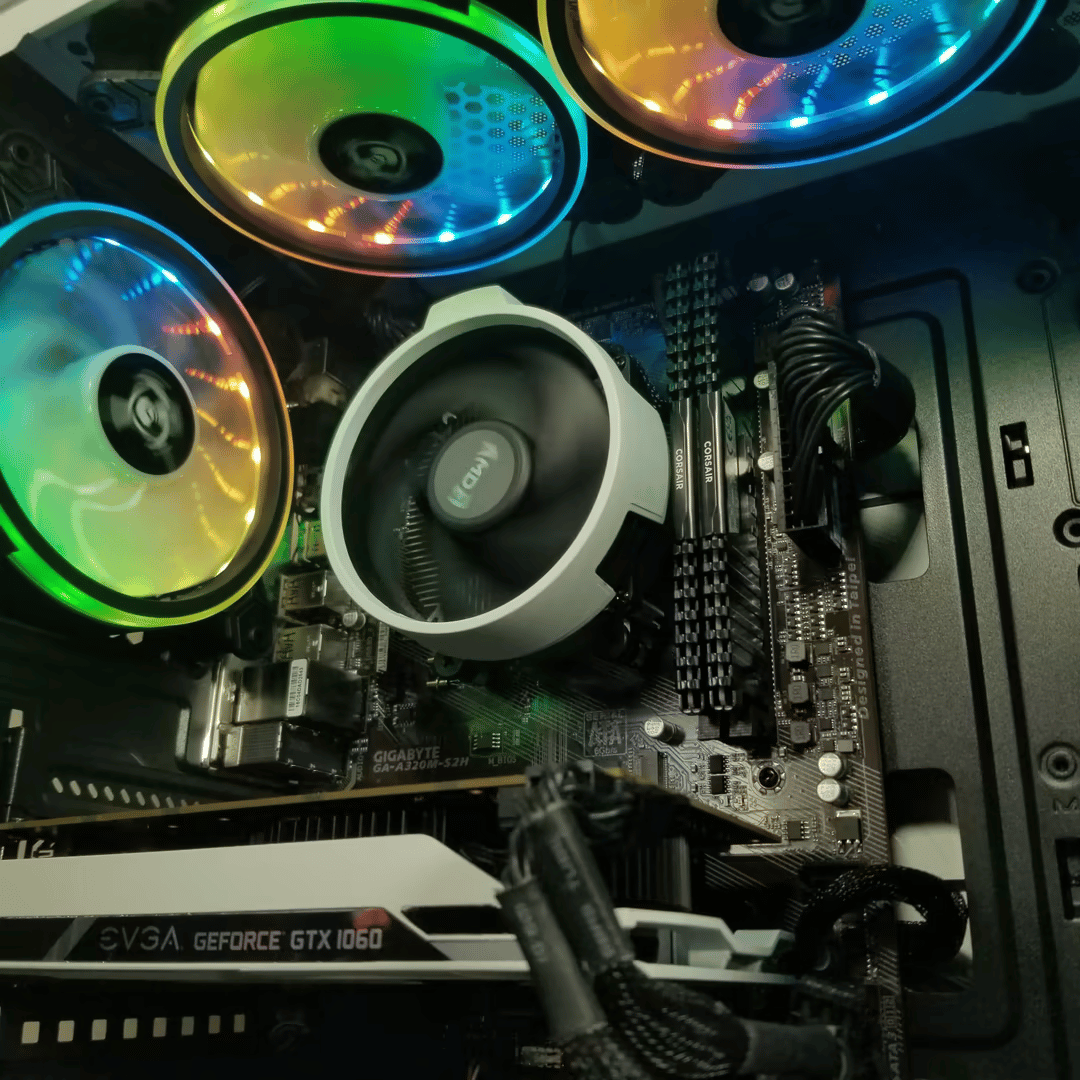 AMD Ryzen 5 2600 // EVGA GeForce GTX 1060 // Corsair LPX 16GB 3000MHz