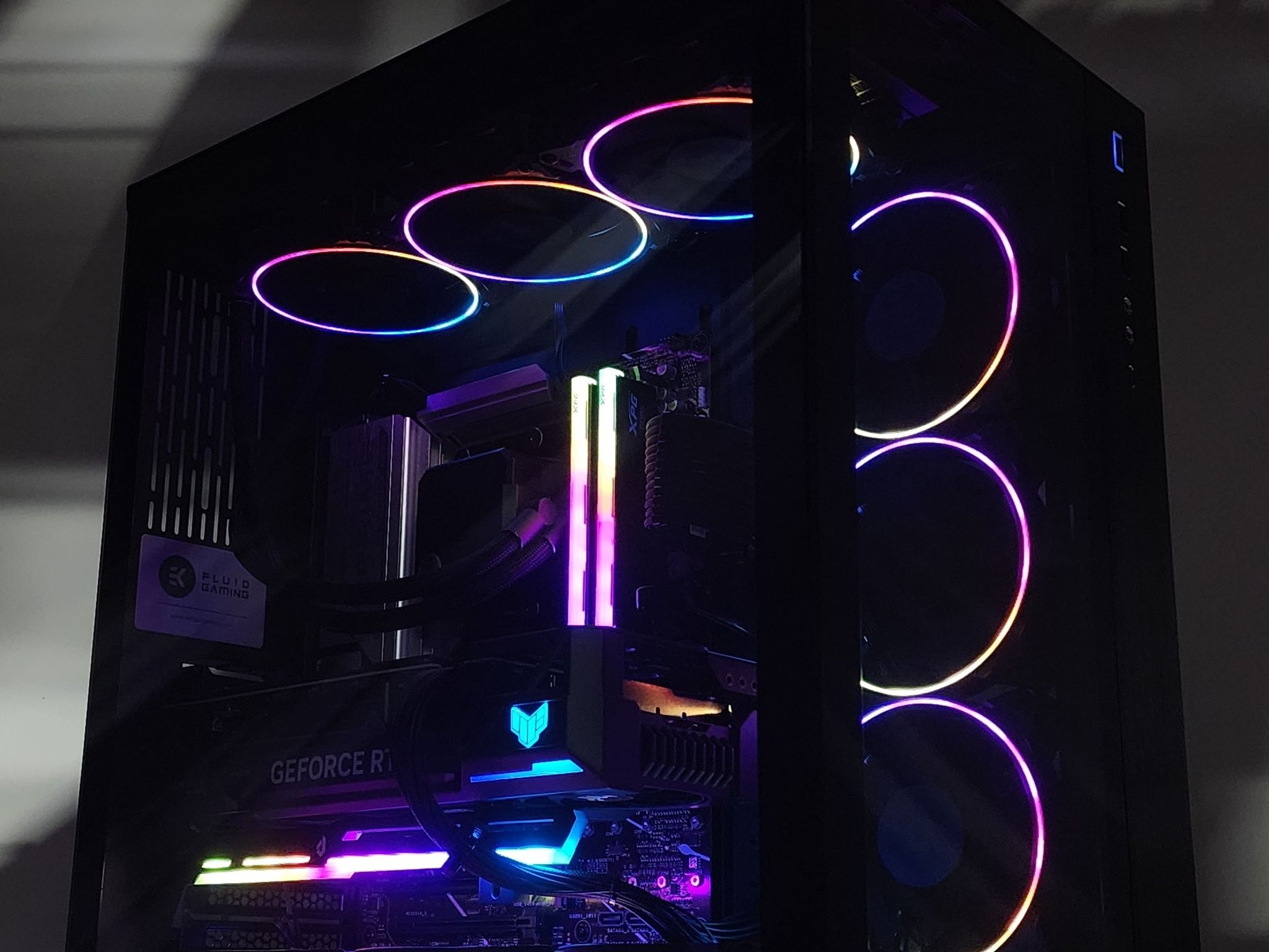 Gaming PC Ryzen 9 7950X3D 32GB RAM 1TB SSD RTX 4070 Ti 12GB Windows 11 PC