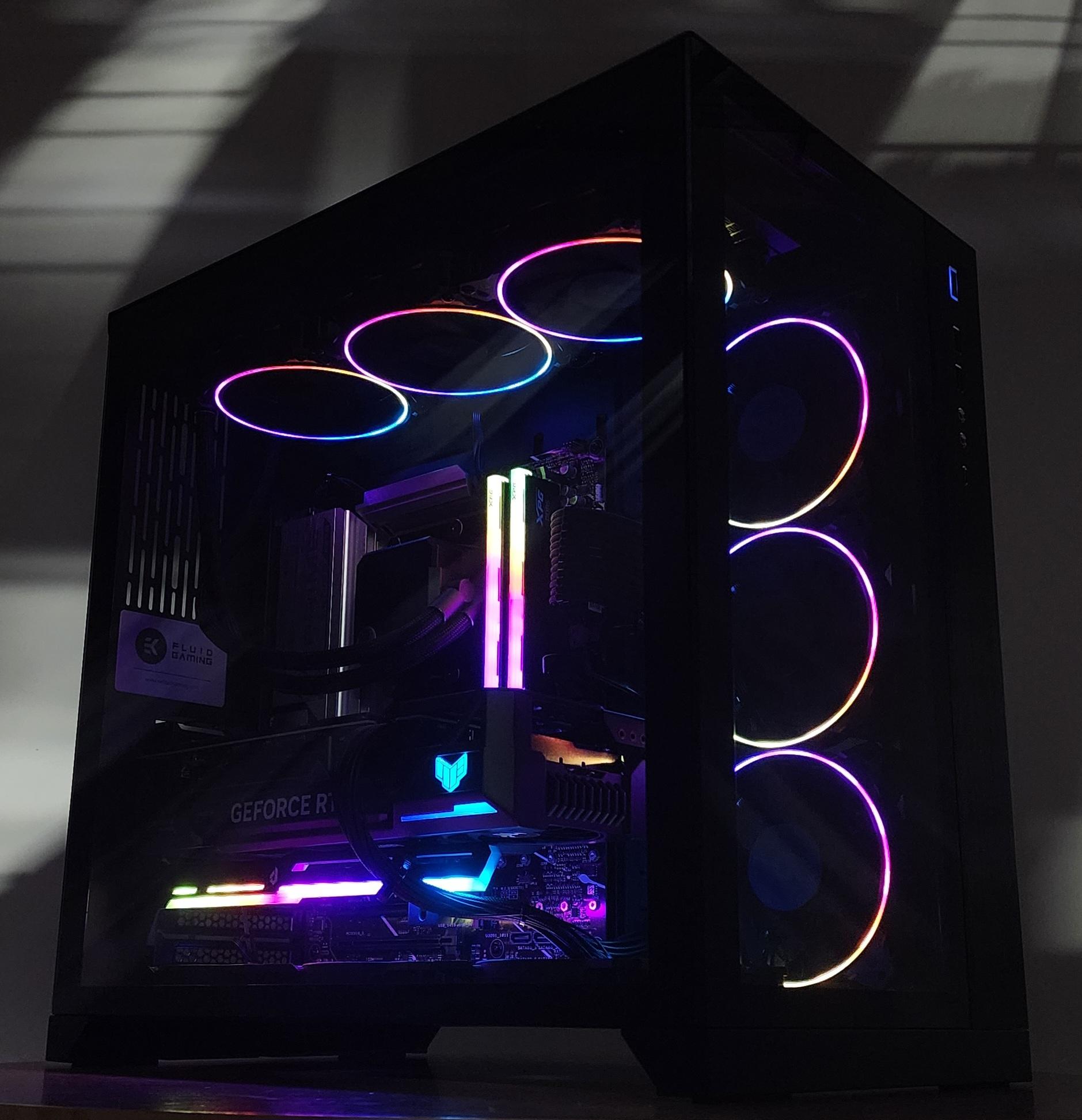 Gaming PC Ryzen 9 7950X3D 32GB RAM 1TB SSD RTX 4070 Ti 12GB Windows 11 PC
