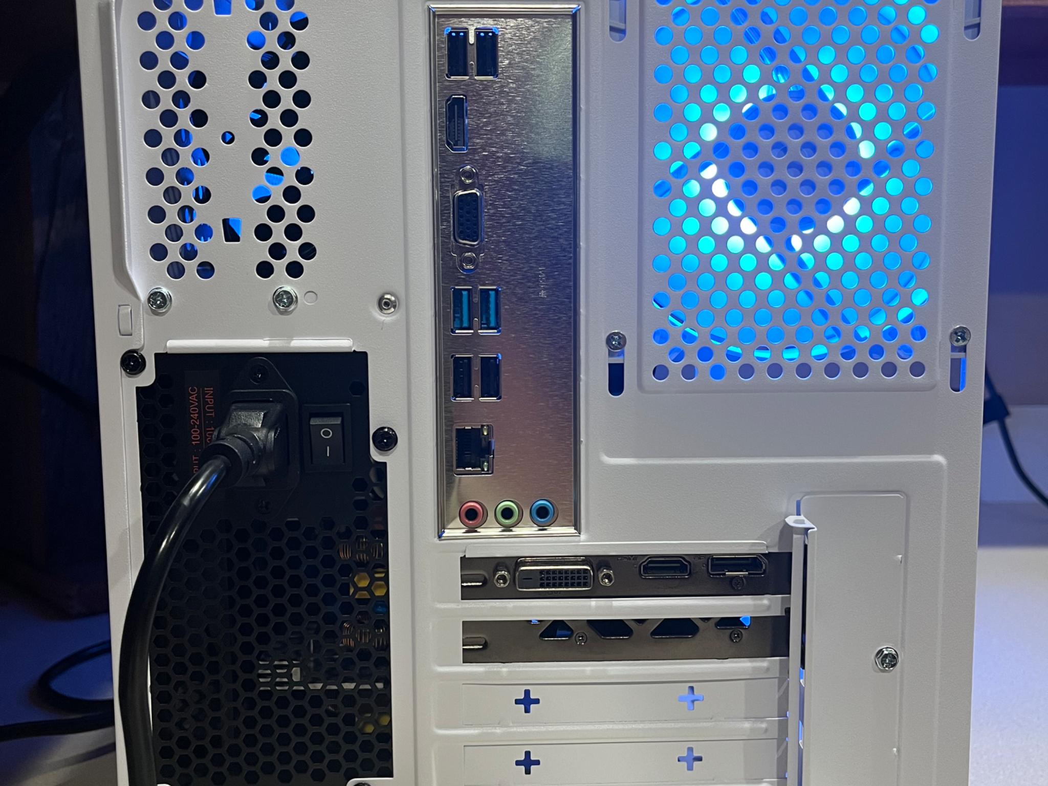❄️❄️ Whiteout Pc - Rtx 2060, Ryzen 7