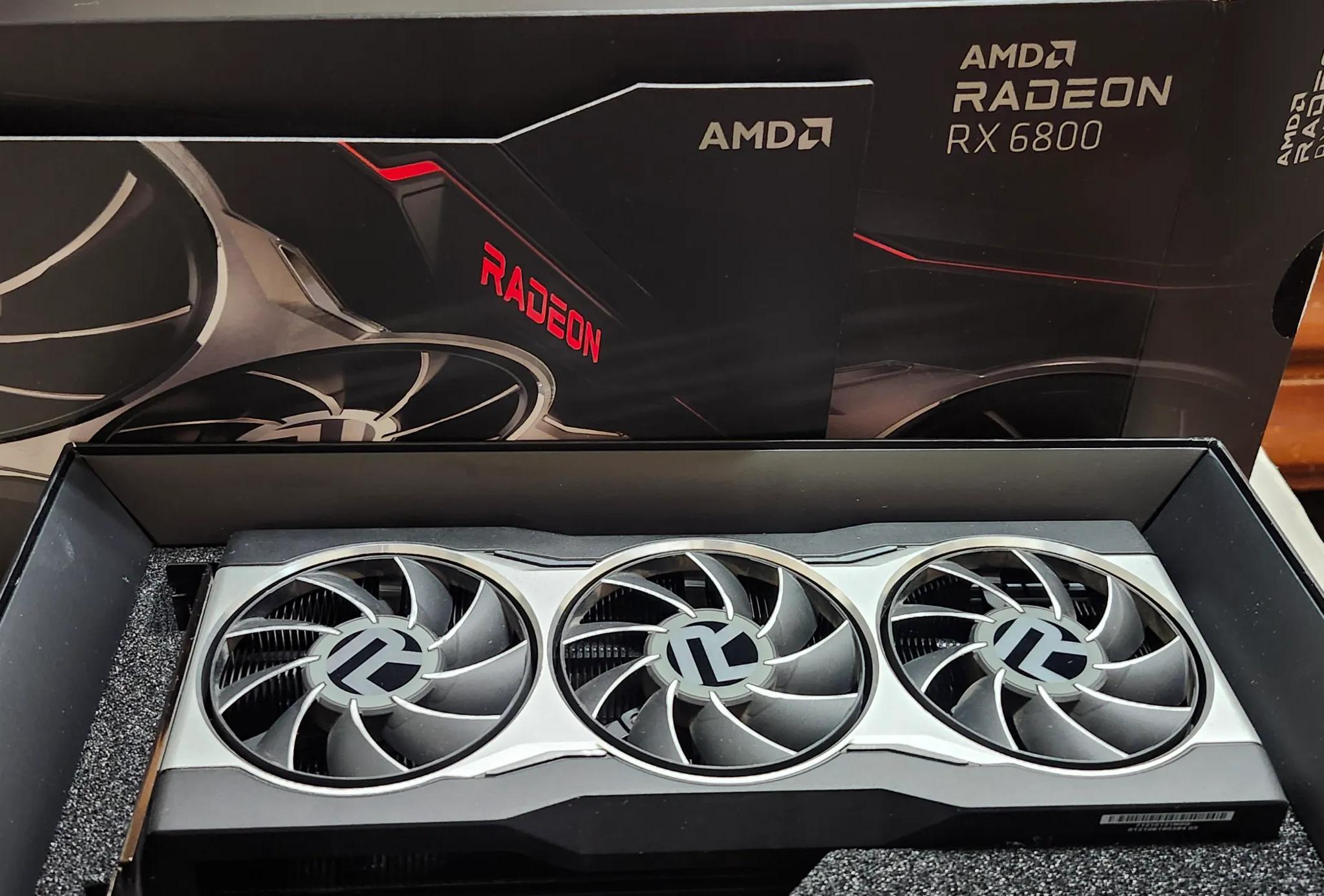 AMD Radeon RX6800