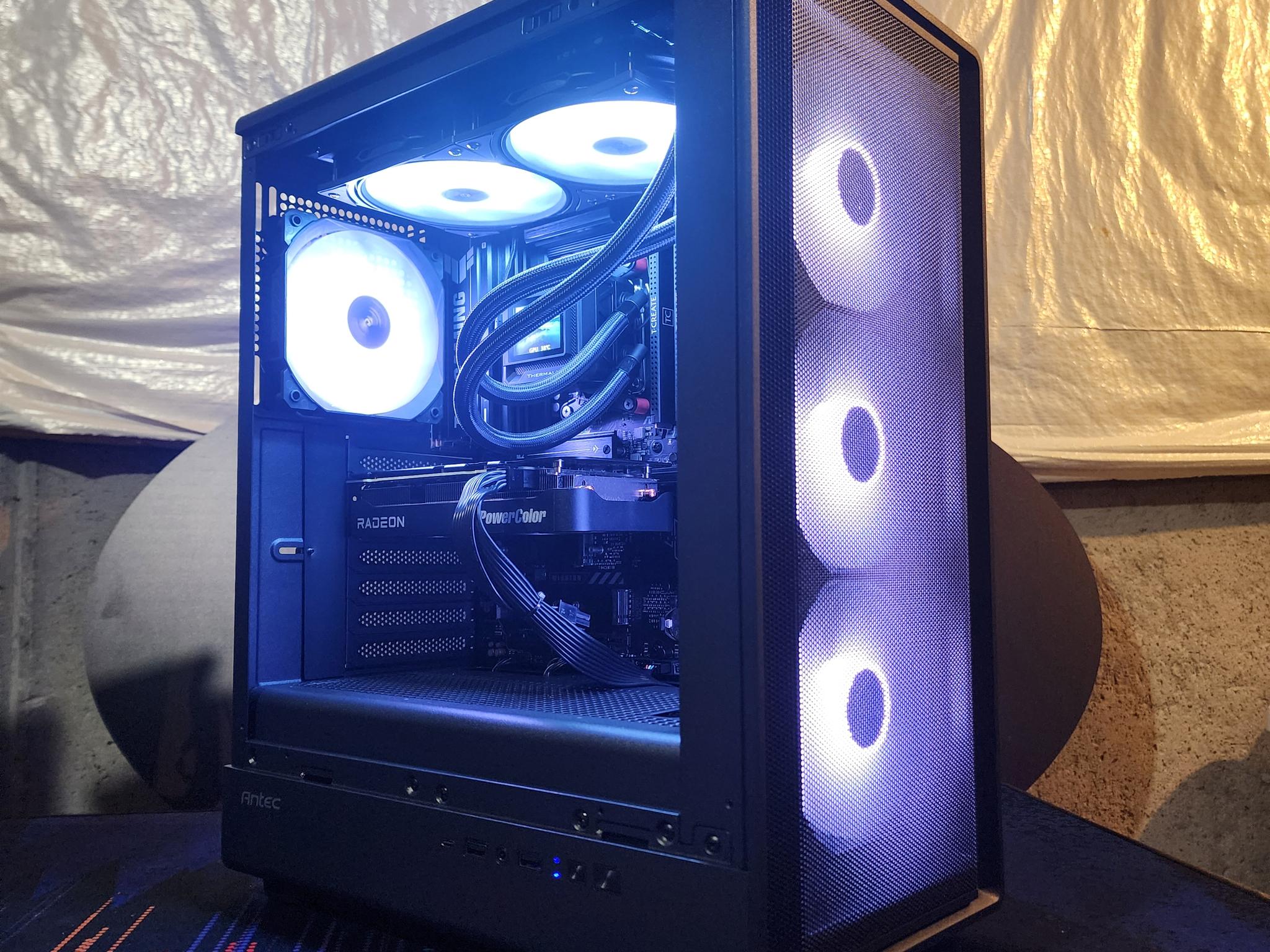 RX 9060 XT 16GB / Ryzen 5 9600X / 16GB DDR5 RAM / 1TB NVMe